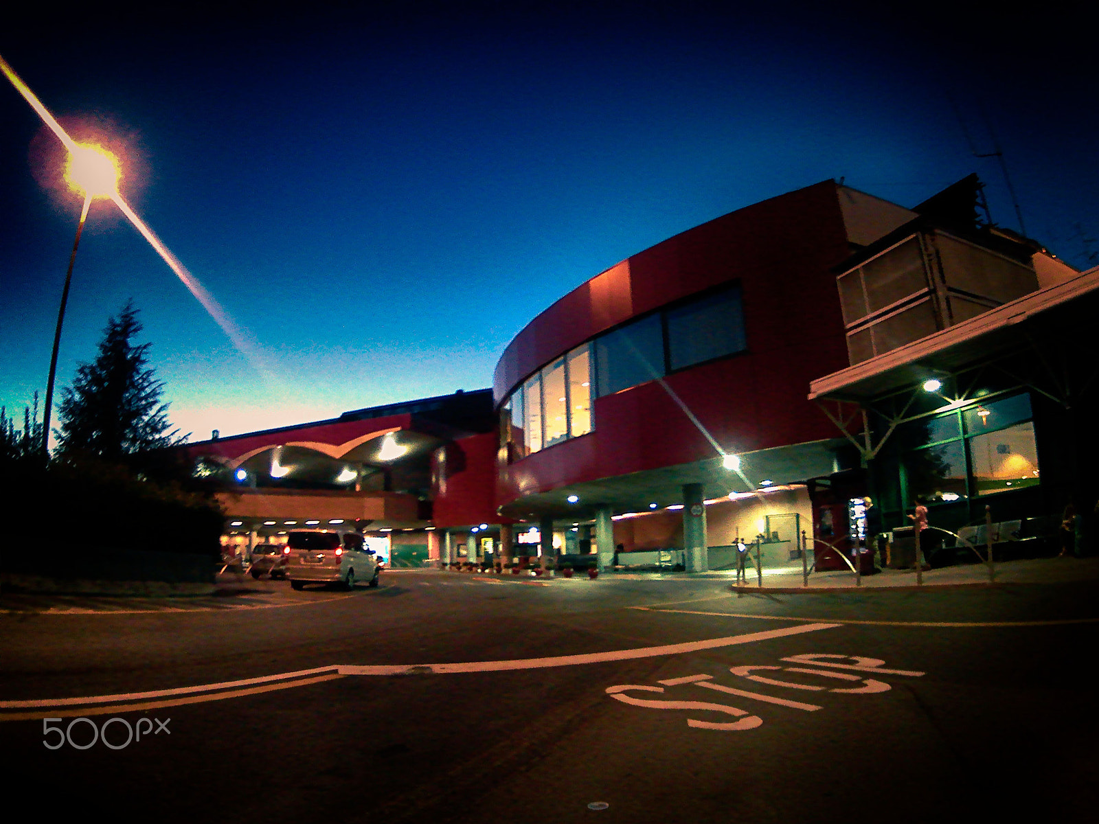 HDKing Q3H sample photo. Stop! photography