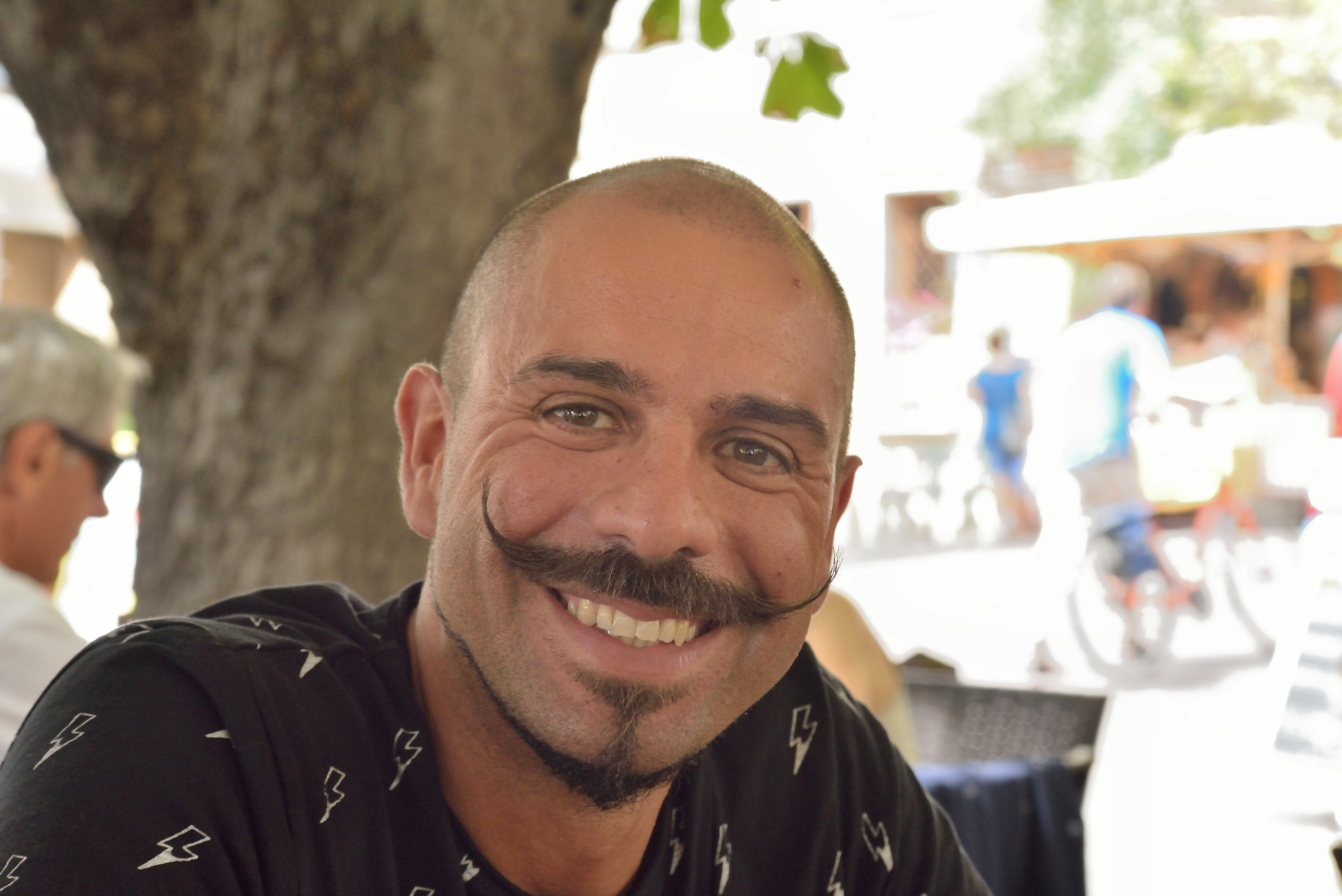 Nikon D610 + AF Nikkor 70-210mm f/4-5.6 sample photo. The italian man with beard photography