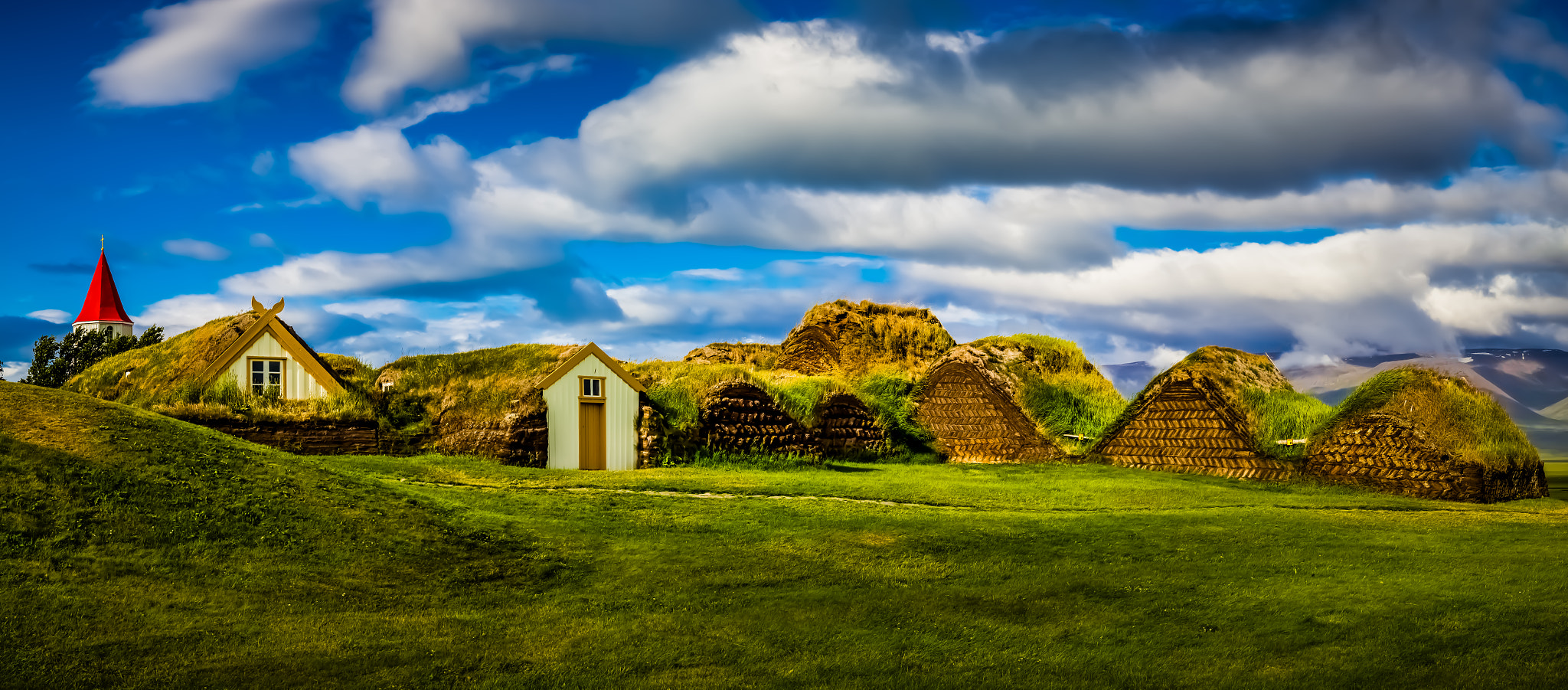 Iceland: Glaumbær - How the Vikings settled in a Land without Forests :-)))