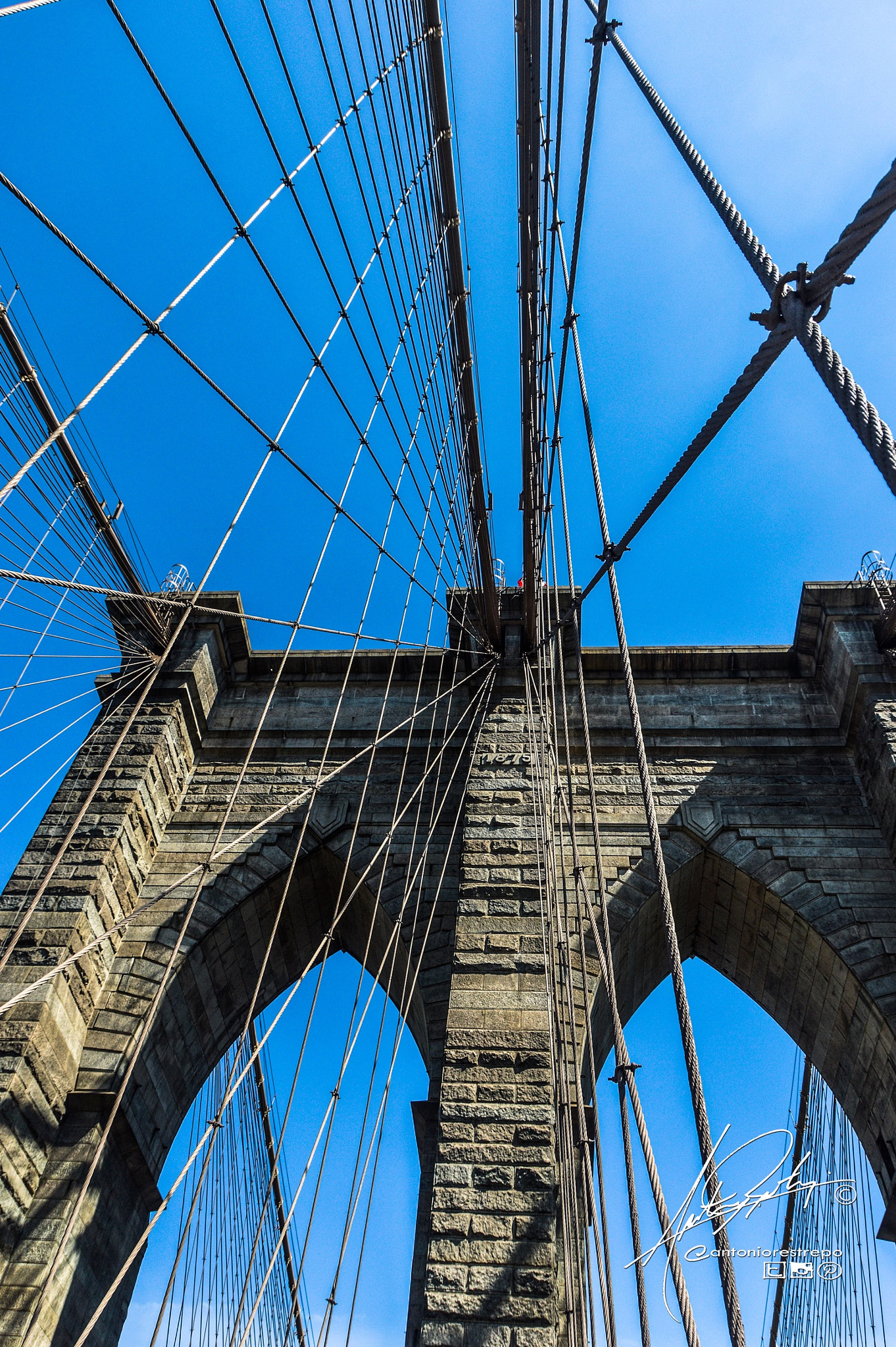 Nikon D3200 + Sigma 18-250mm F3.5-6.3 DC OS HSM sample photo. Puente broklyn photography