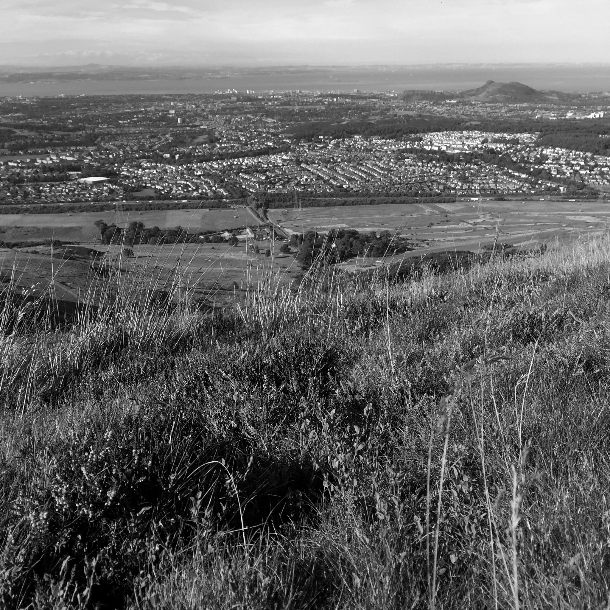 Jag.gr 6X6 for iPhone sample photo. Pentland hills, edinburgh photography
