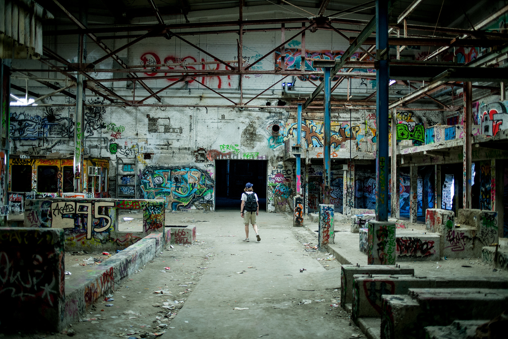 Canon EOS 5D + Canon EF 35mm F2 sample photo. Adventure photography