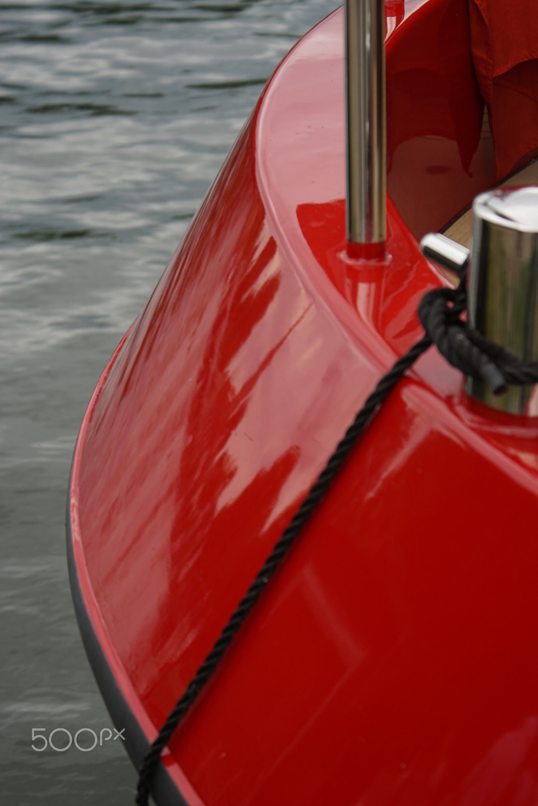 Sony DT 18-70mm F3.5-5.6 sample photo. Red boat photography