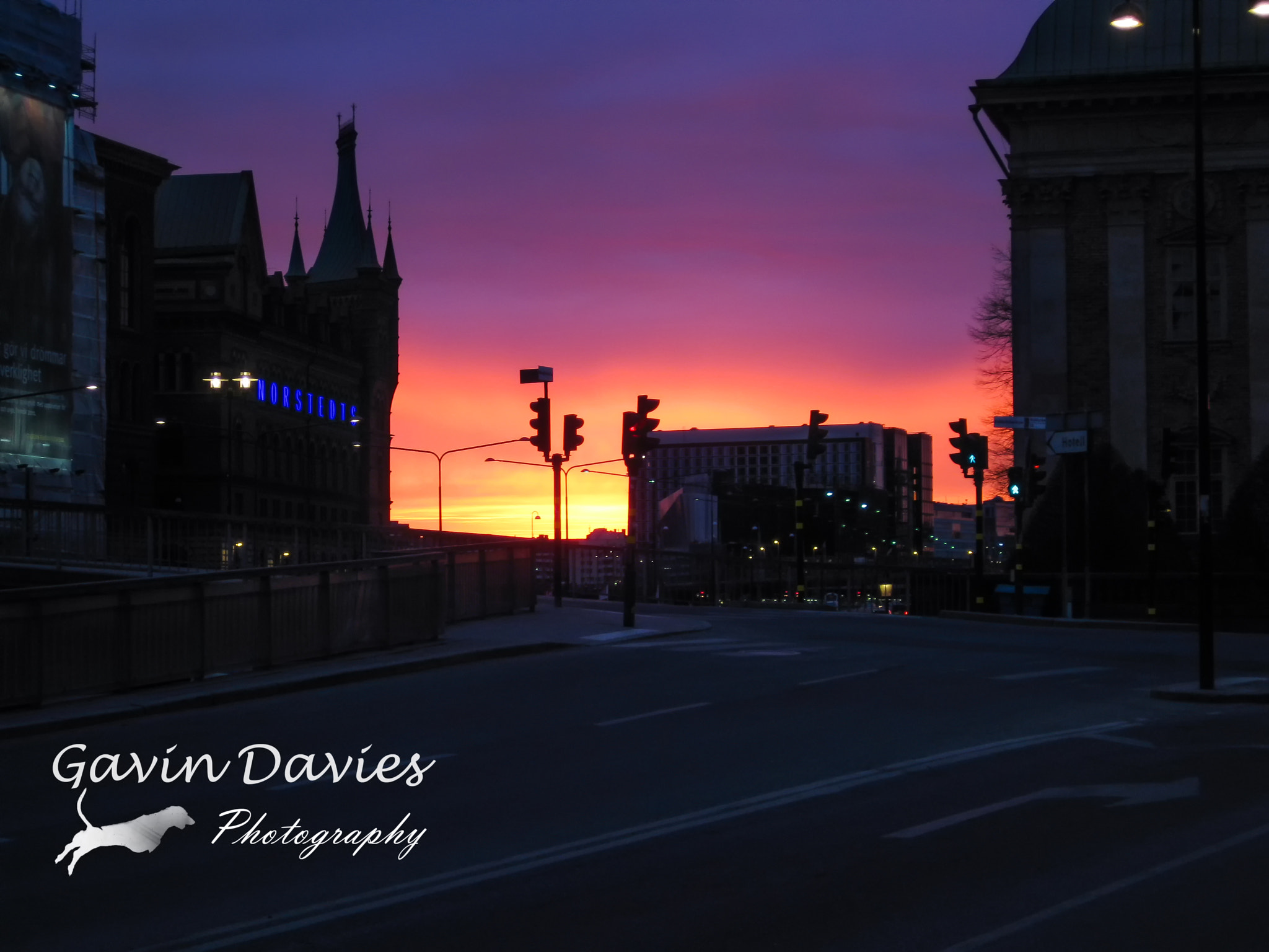 Canon PowerShot SD770 IS (Digital IXUS 85 IS / IXY Digital 25 IS) sample photo. Stockholm sunset photography