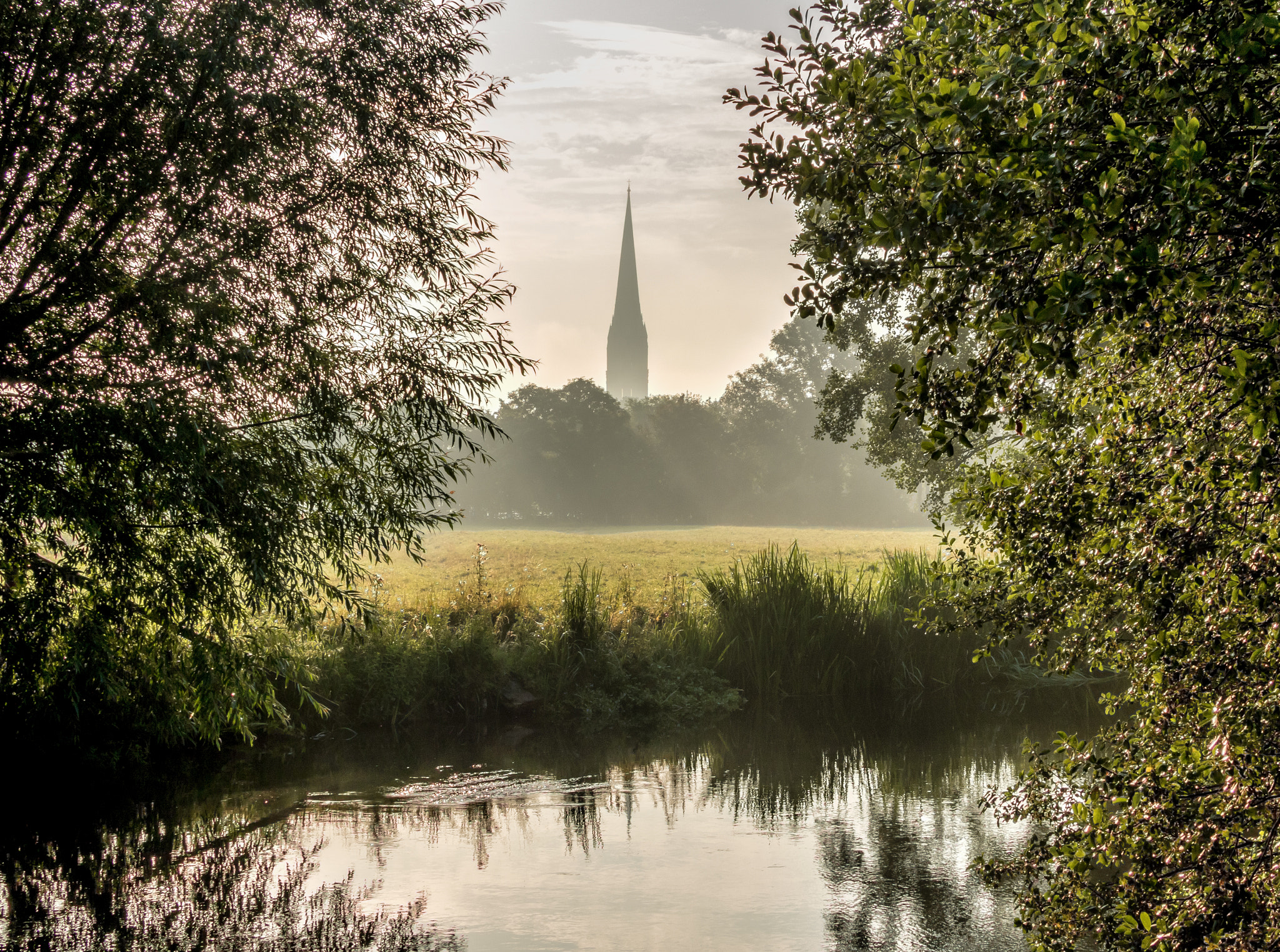 Canon EOS 7D Mark II + Canon EF 35-350mm F3.5-5.6L USM sample photo. Misty morning - salisbury cathedral photography