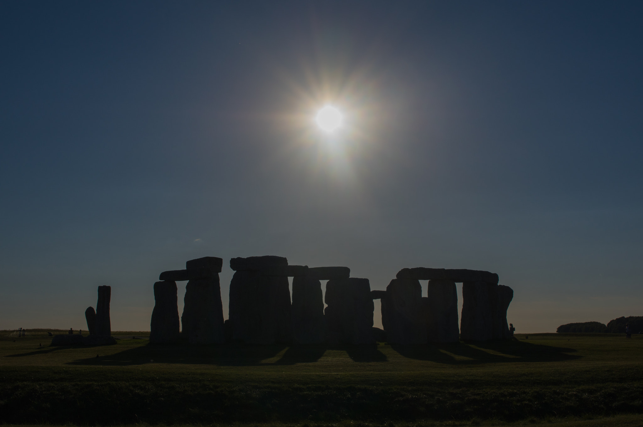 Sigma 70-200mm F2.8 EX DG Macro HSM II sample photo. Stonehenge photography