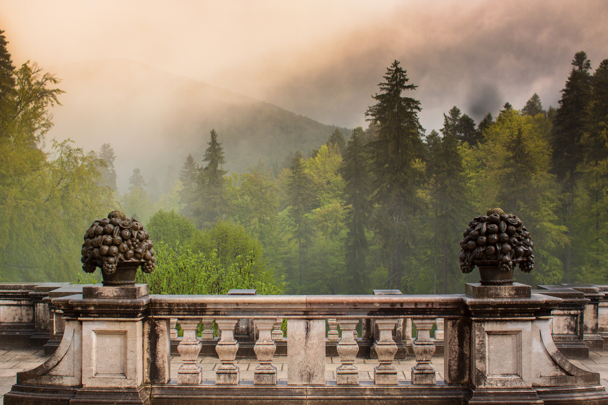 Canon EOS 50D + Canon EF 28mm F1.8 USM sample photo. Peleș castle in romania photography