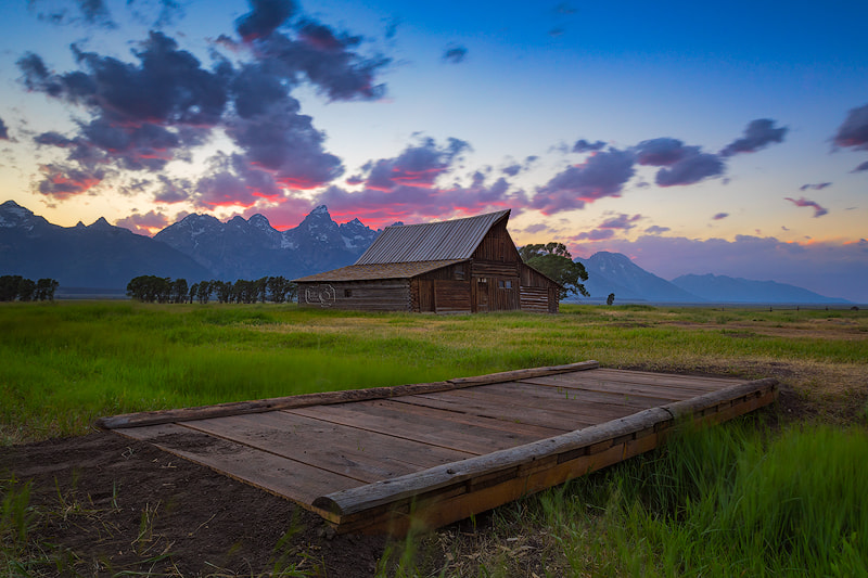 Sony a7R + Canon EF 16-35mm F2.8L II USM sample photo. Moulton barn photography