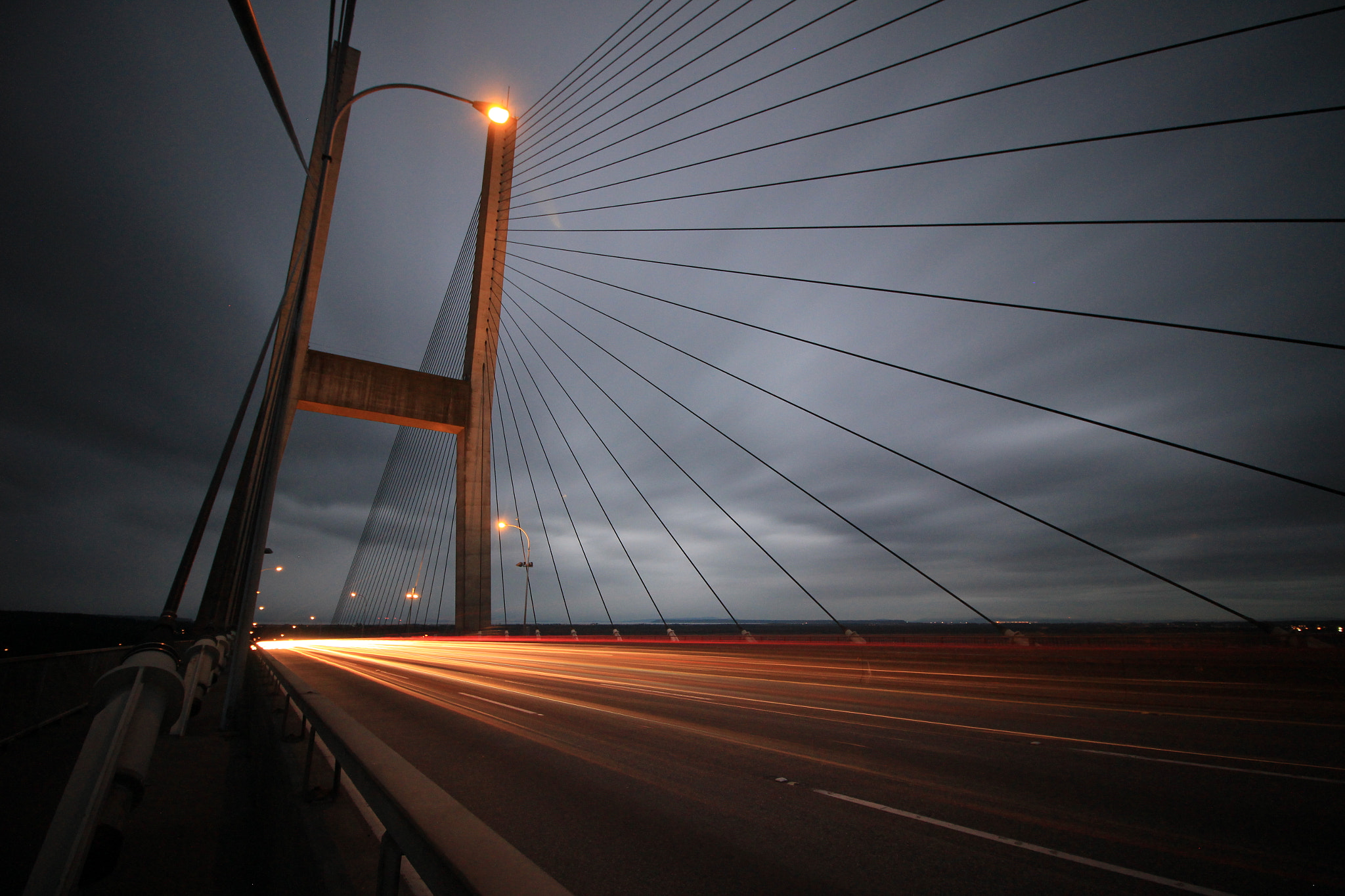 Canon EOS 100D (EOS Rebel SL1 / EOS Kiss X7) sample photo. Alex fraser bridge photography