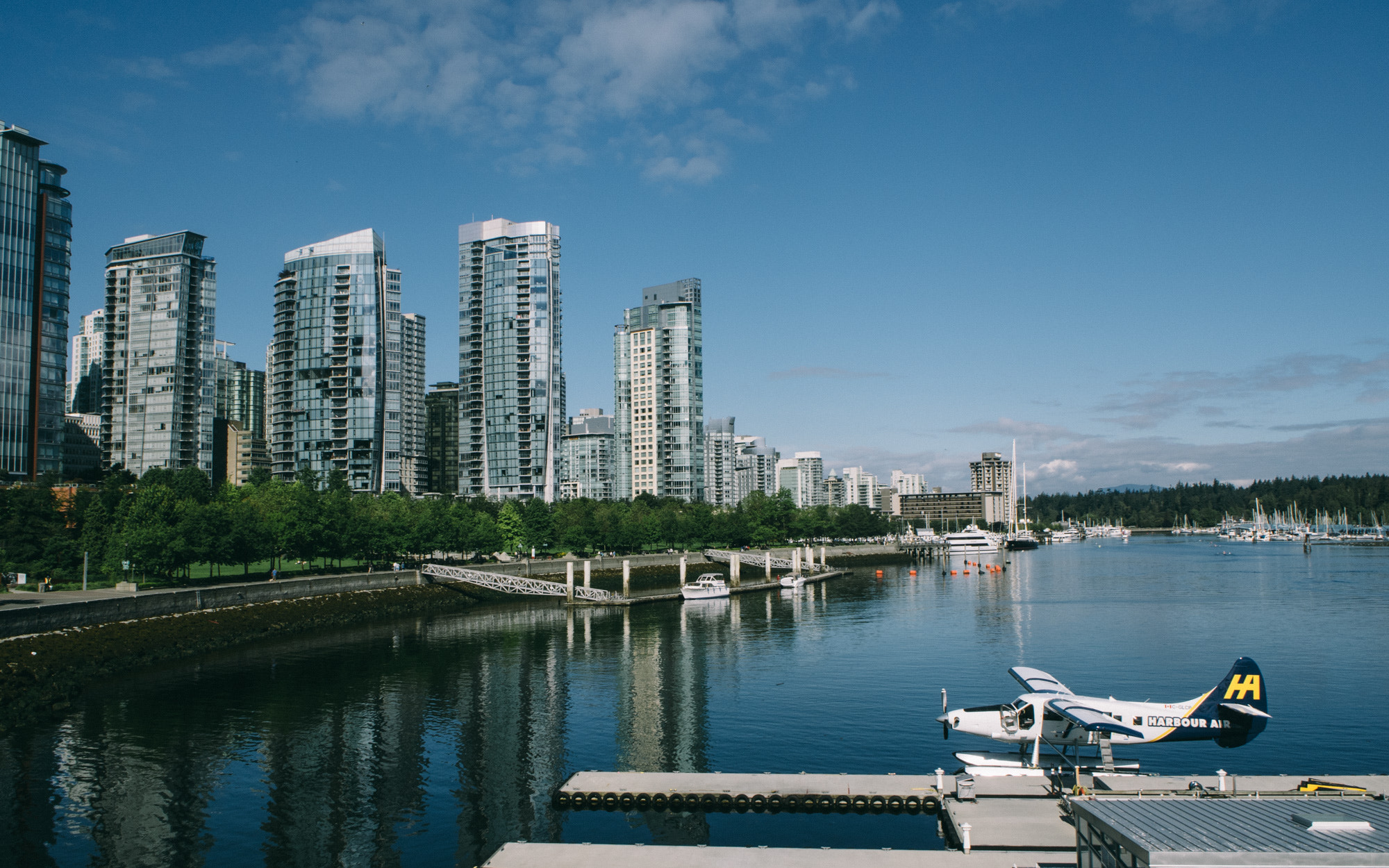 Olympus M.Zuiko Digital ED 14-42mm F3.5-5.6 EZ sample photo. Coal harbour, vancouver bc photography