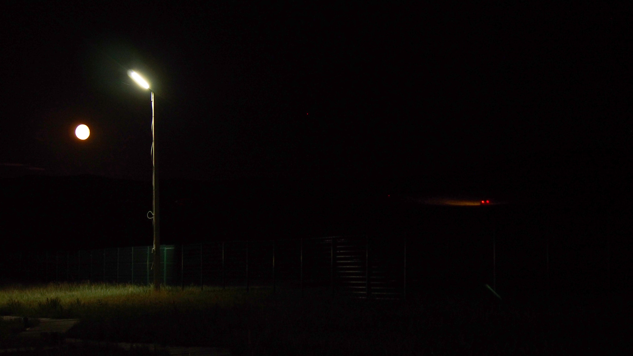 Olympus PEN E-PL6 sample photo. Night lights photography