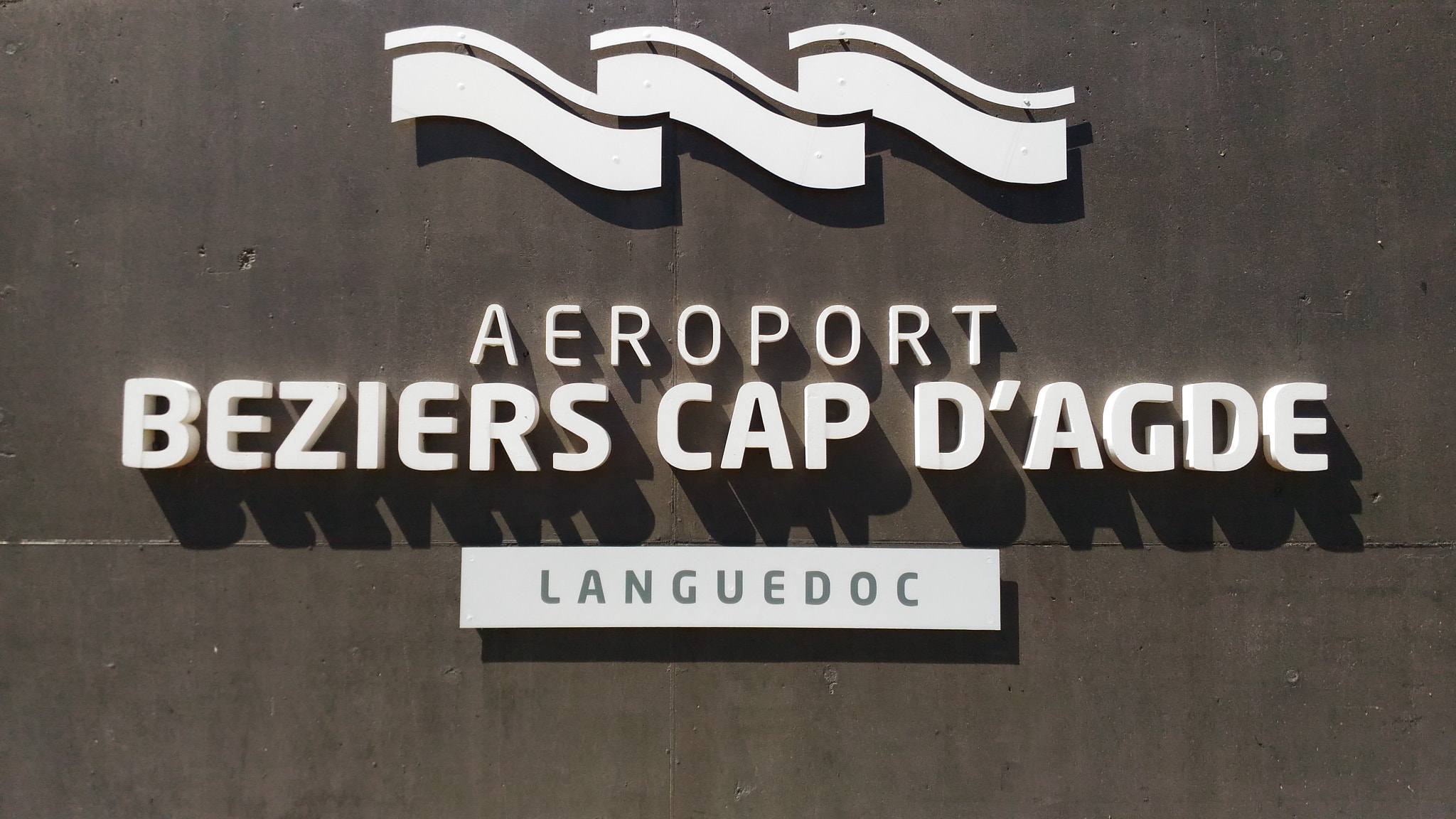 ASUS ZenFone Max (ZC550KL) sample photo. Aéroport de béziers cap d'agde photography
