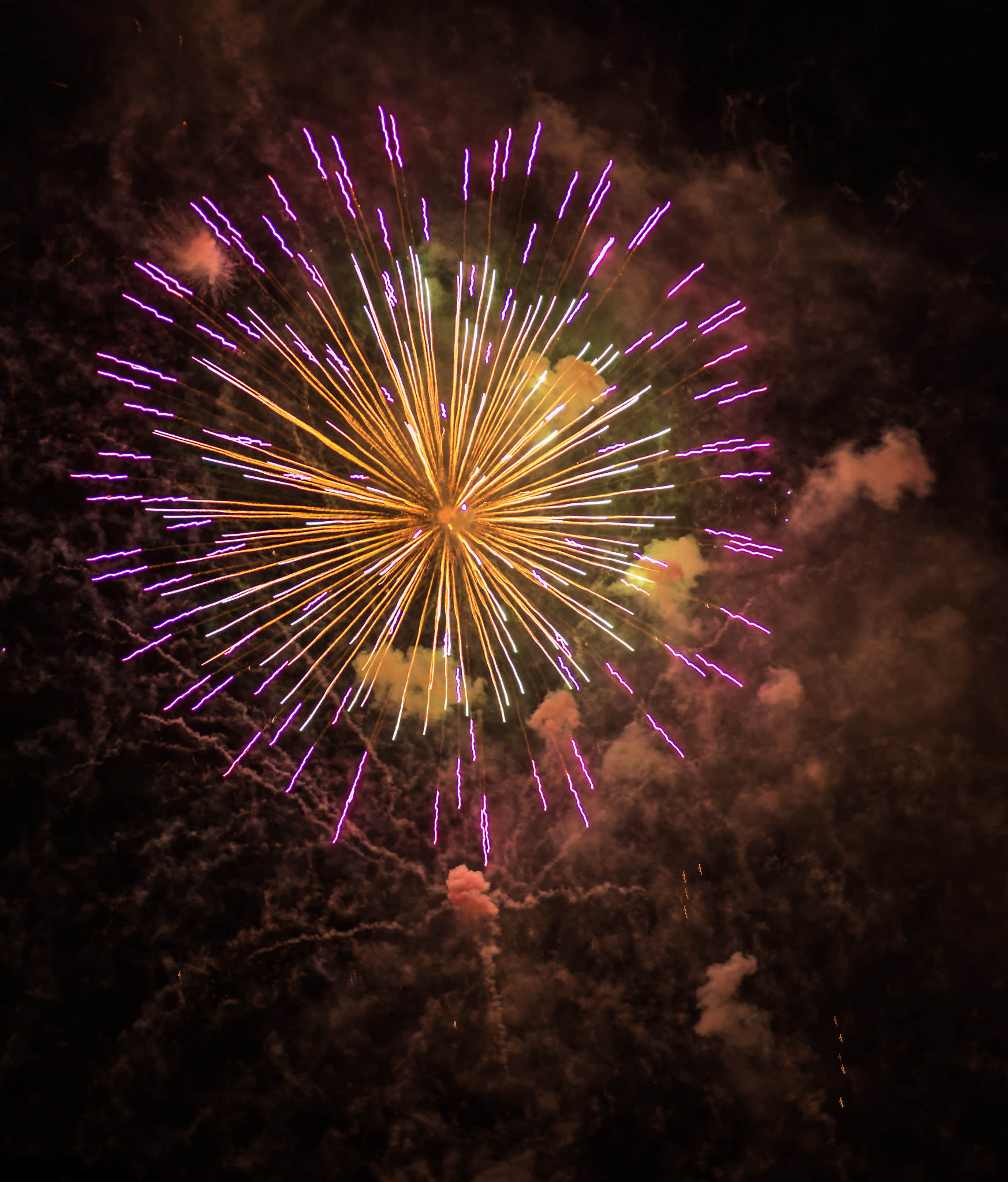 Nikon D810 + AF Nikkor 180mm f/2.8 IF-ED sample photo. 4th of july fireworks photography