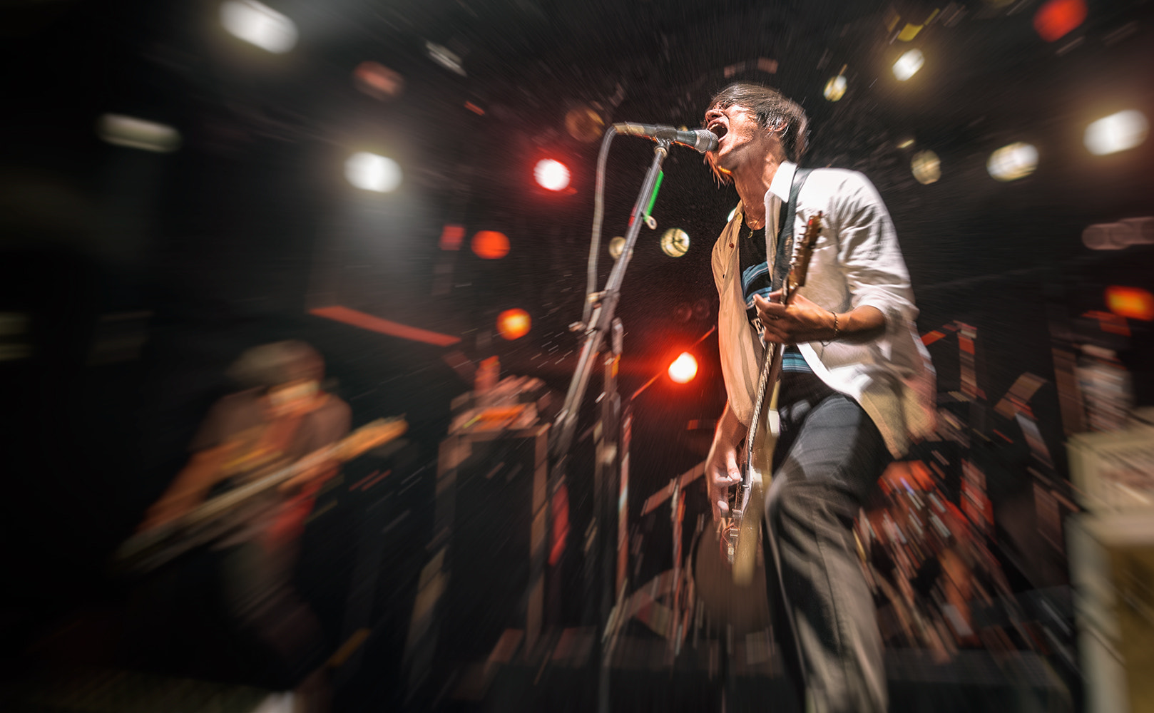 Sigma 24-35mm F2 DG HSM Art sample photo. Onstage photography photography