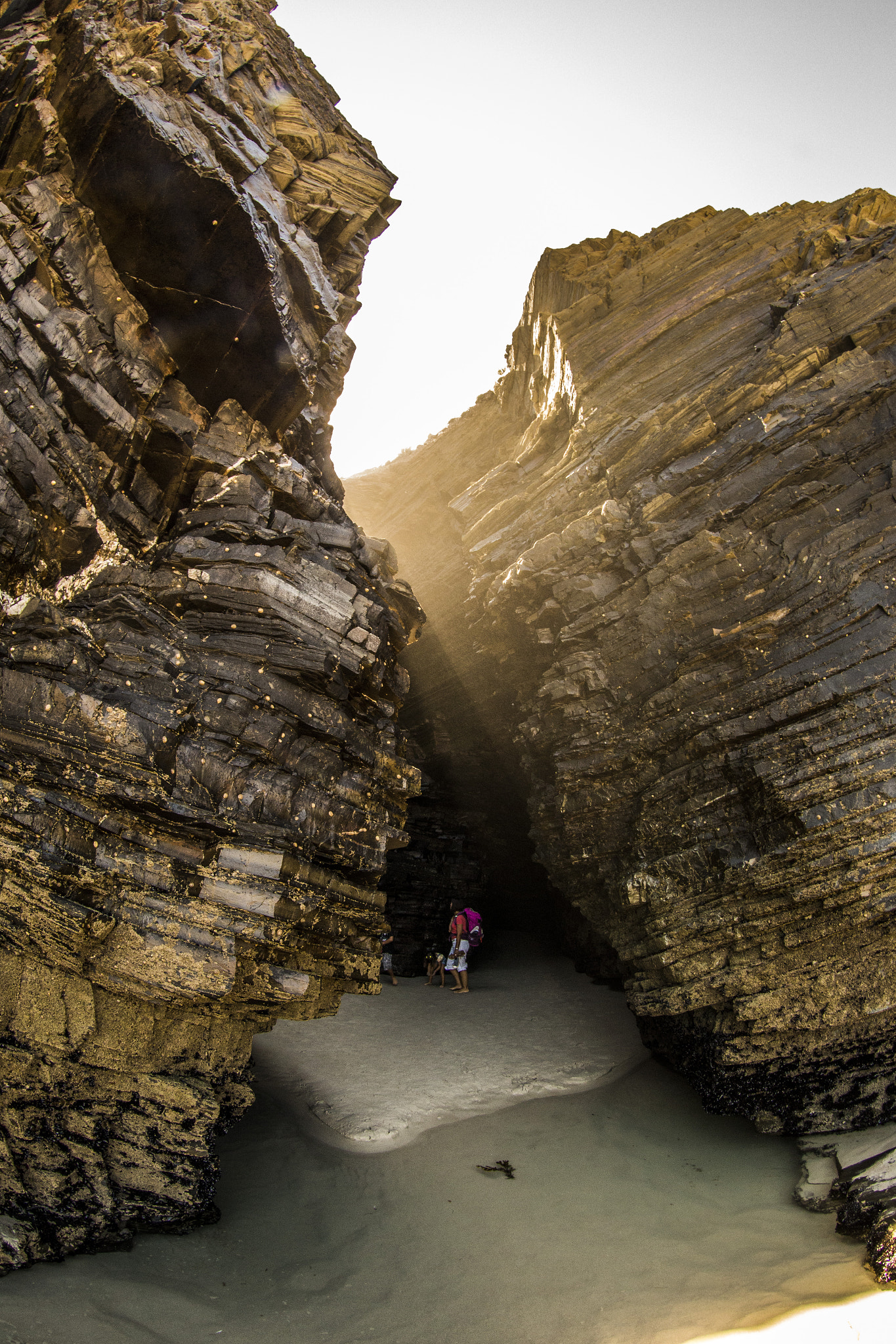 Canon EF 8-15mm F4L Fisheye USM sample photo. Playa de las catedrales, galicia. photography