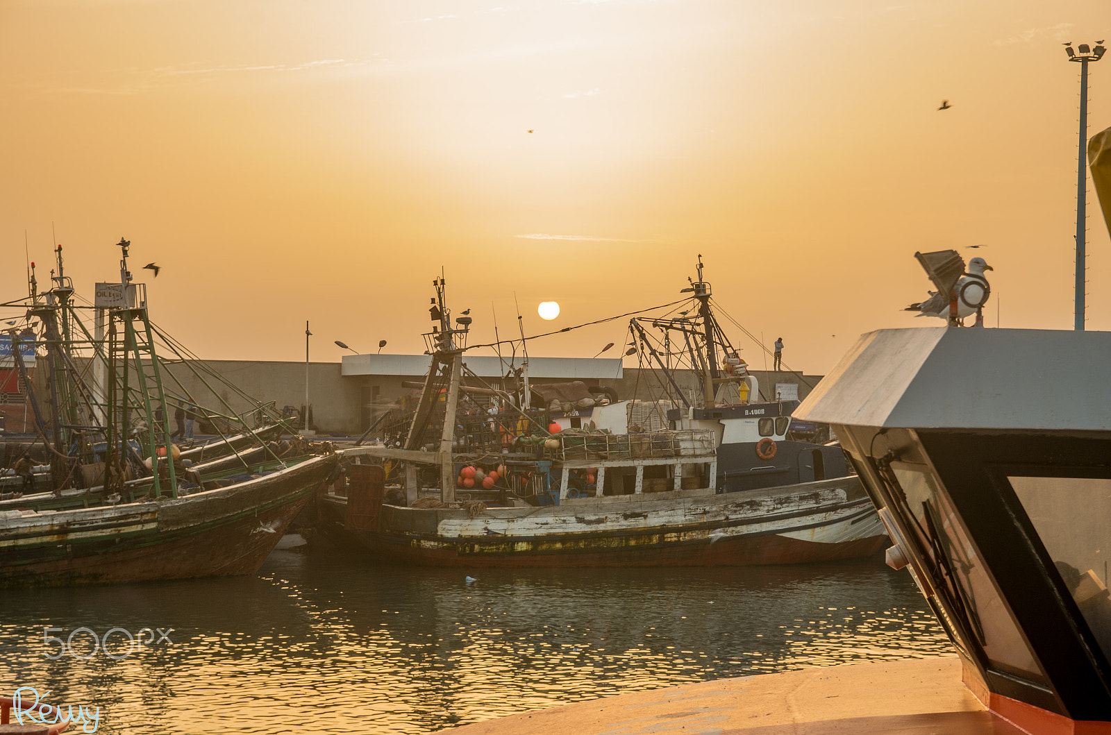 Pentax K-30 + Sigma sample photo. Port sunset photography