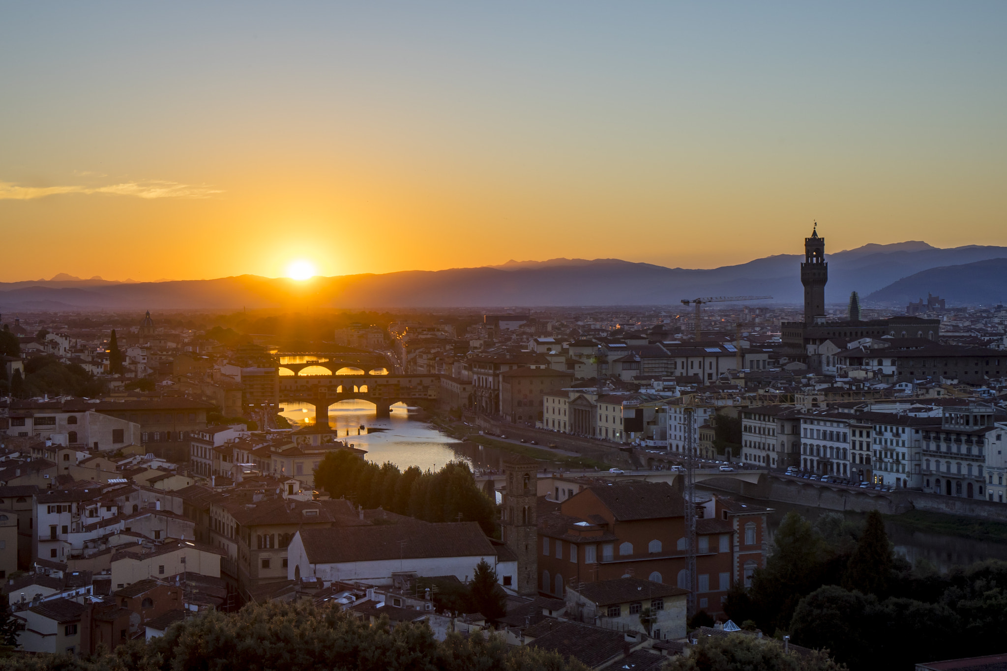 Sony a7 II + Sony Vario-Tessar T* E 16-70mm F4 ZA OSS sample photo. Florence, italy photography