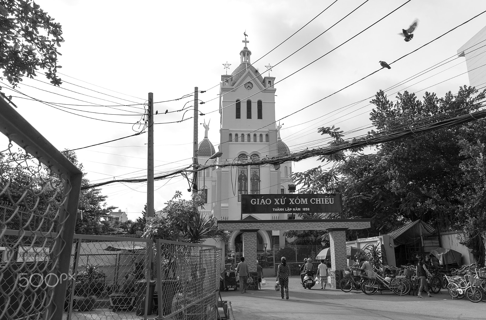 Canon 24.0-70.0 mm sample photo. MỘt chẶng ĐƯỜng lỊch sỬ photography