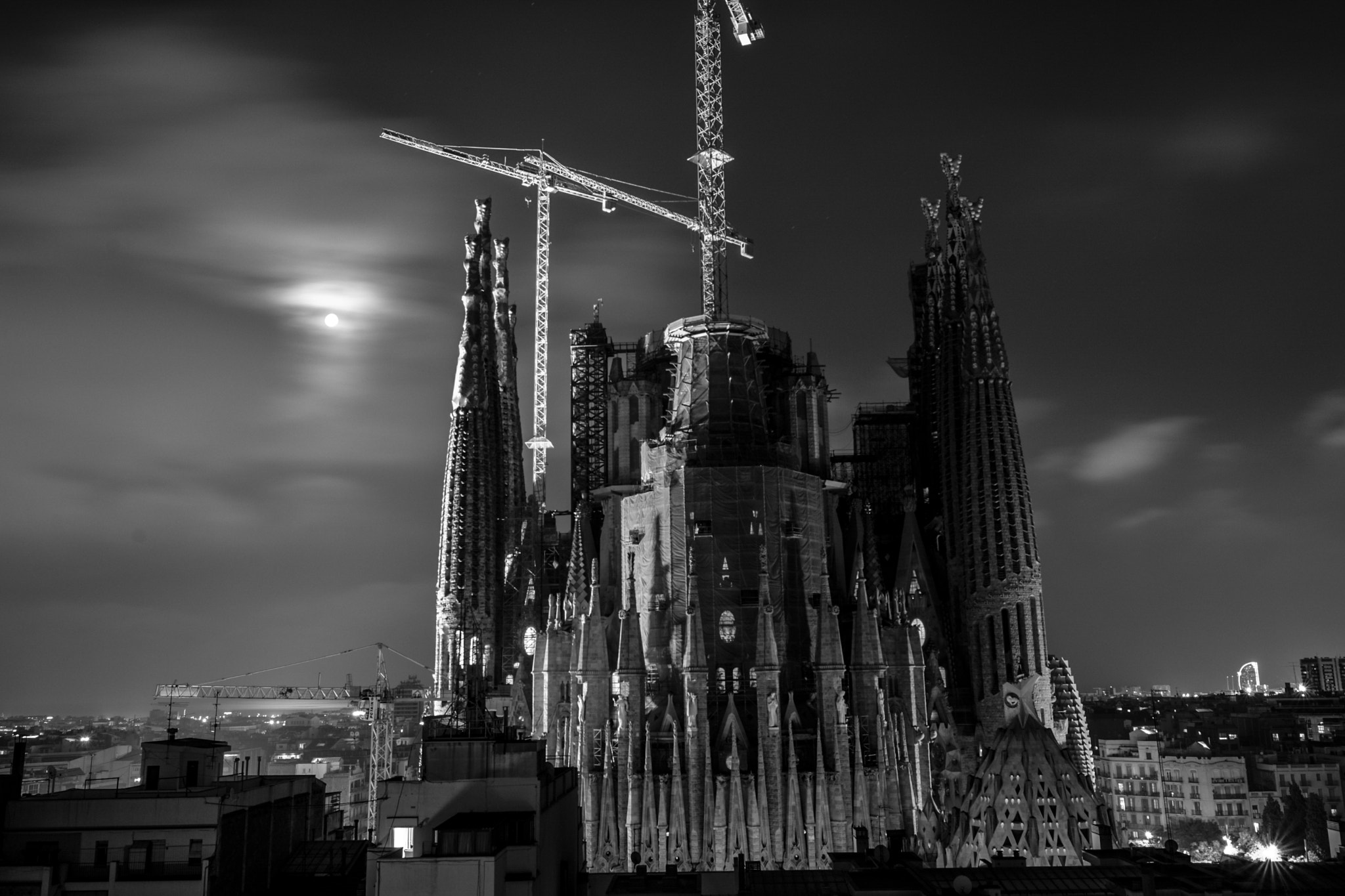 Tokina AT-X 11-20mm F2.8 PRO DX sample photo. Sagrada familia photography