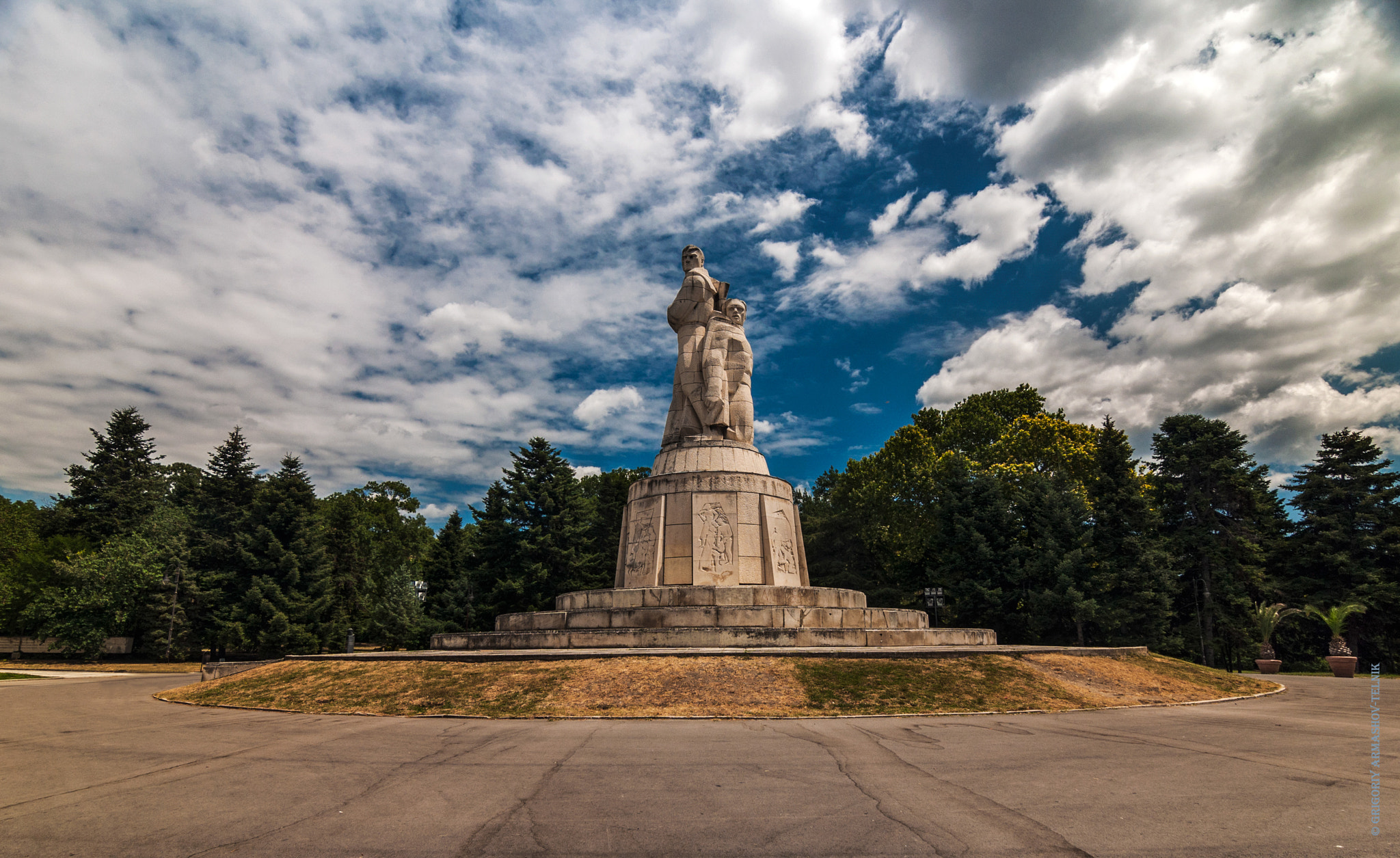 Tokina AT-X Pro 11-16mm F2.8 DX sample photo. Monument "pantheon" photography