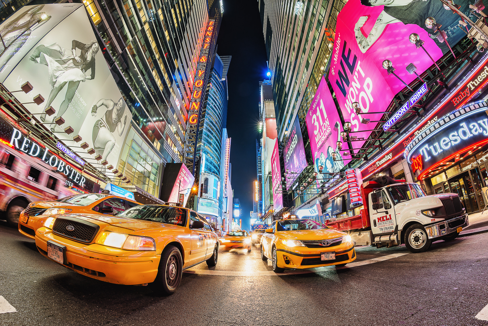 Nikon D800 + Samyang 12mm F2.8 ED AS NCS Fisheye sample photo. New york time square photography