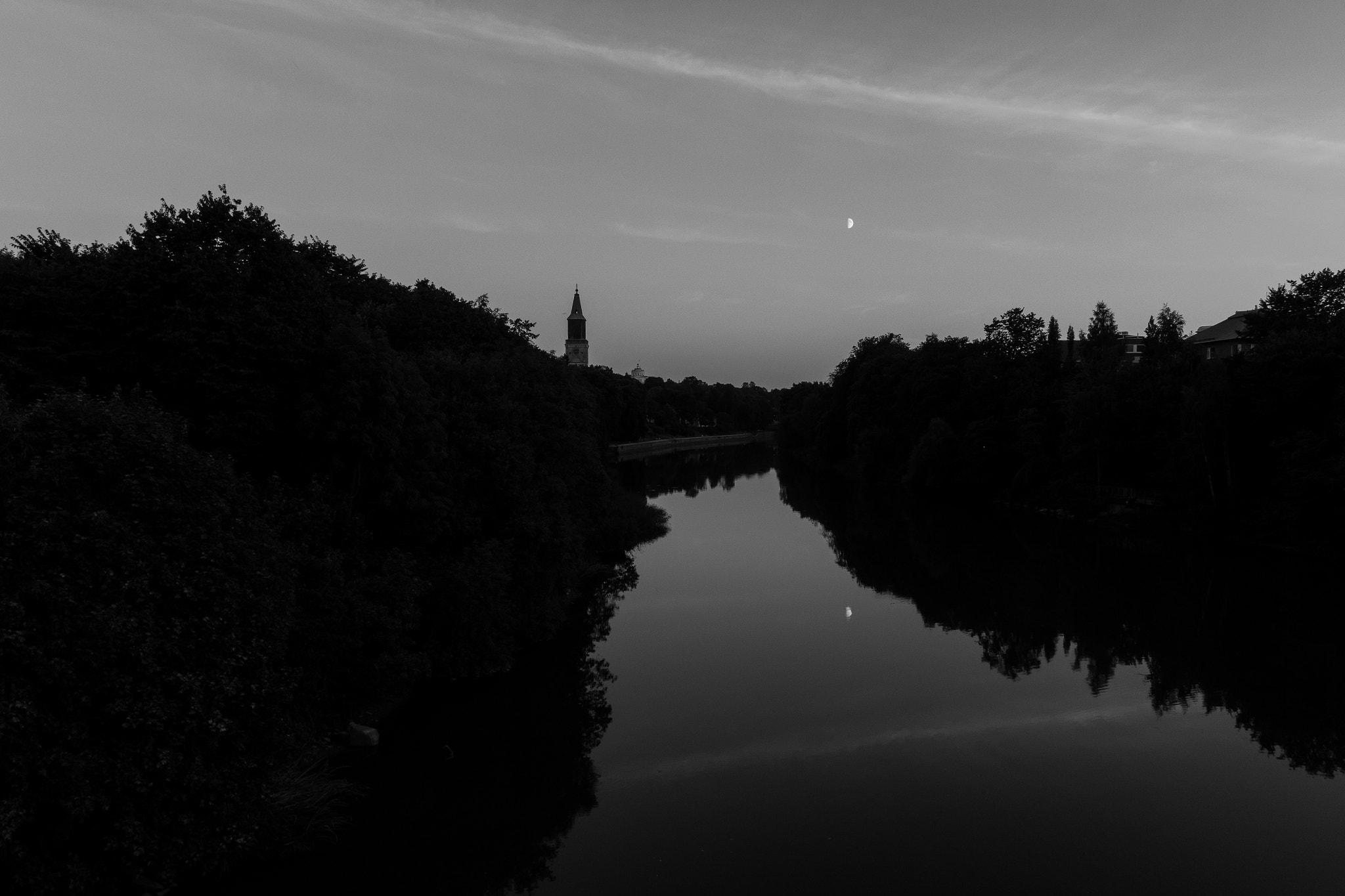 Canon EOS 550D (EOS Rebel T2i / EOS Kiss X4) sample photo. Sunset reflection photography