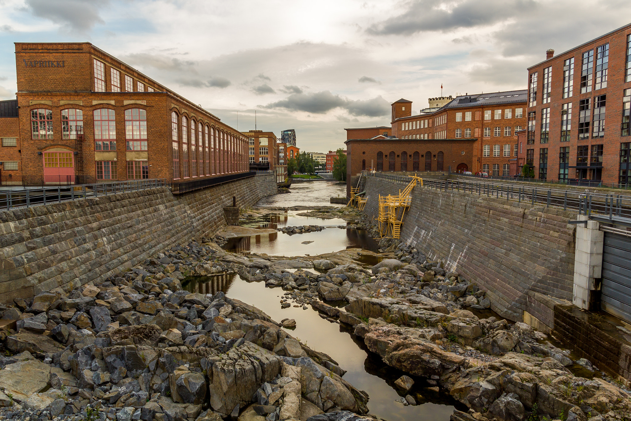 Canon EOS 550D (EOS Rebel T2i / EOS Kiss X4) sample photo. Motiionless photography
