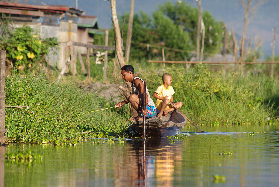 Sigma 70-200mm F2.8 EX DG Macro HSM II sample photo. A great day at inlelake photography