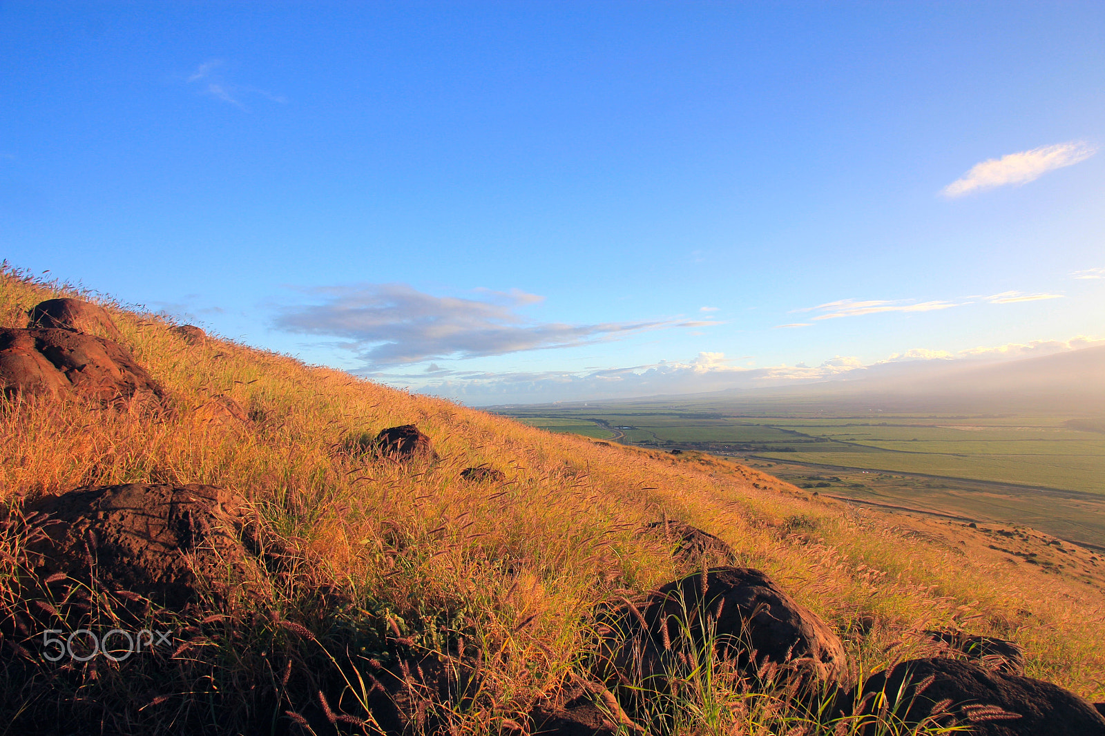 Canon EF-S 10-22mm F3.5-4.5 USM sample photo. Maui pali trail sunrise photography