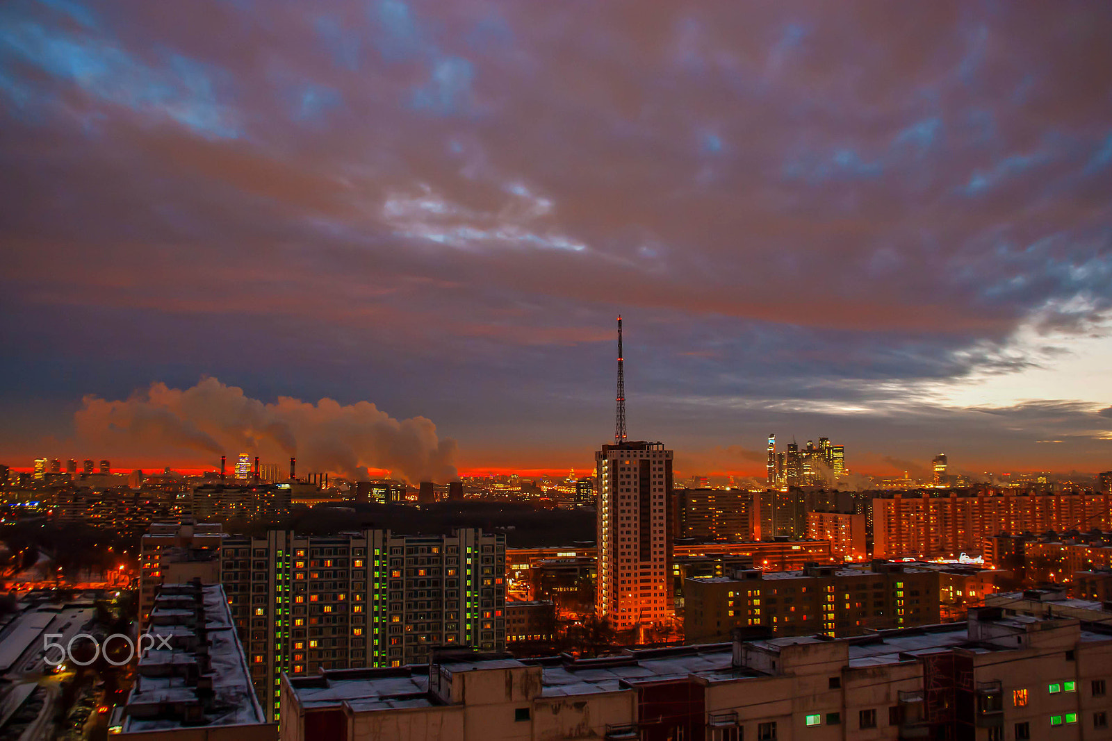 Canon EOS 450D (EOS Rebel XSi / EOS Kiss X2) sample photo. Early morning in moscow. cityview photography