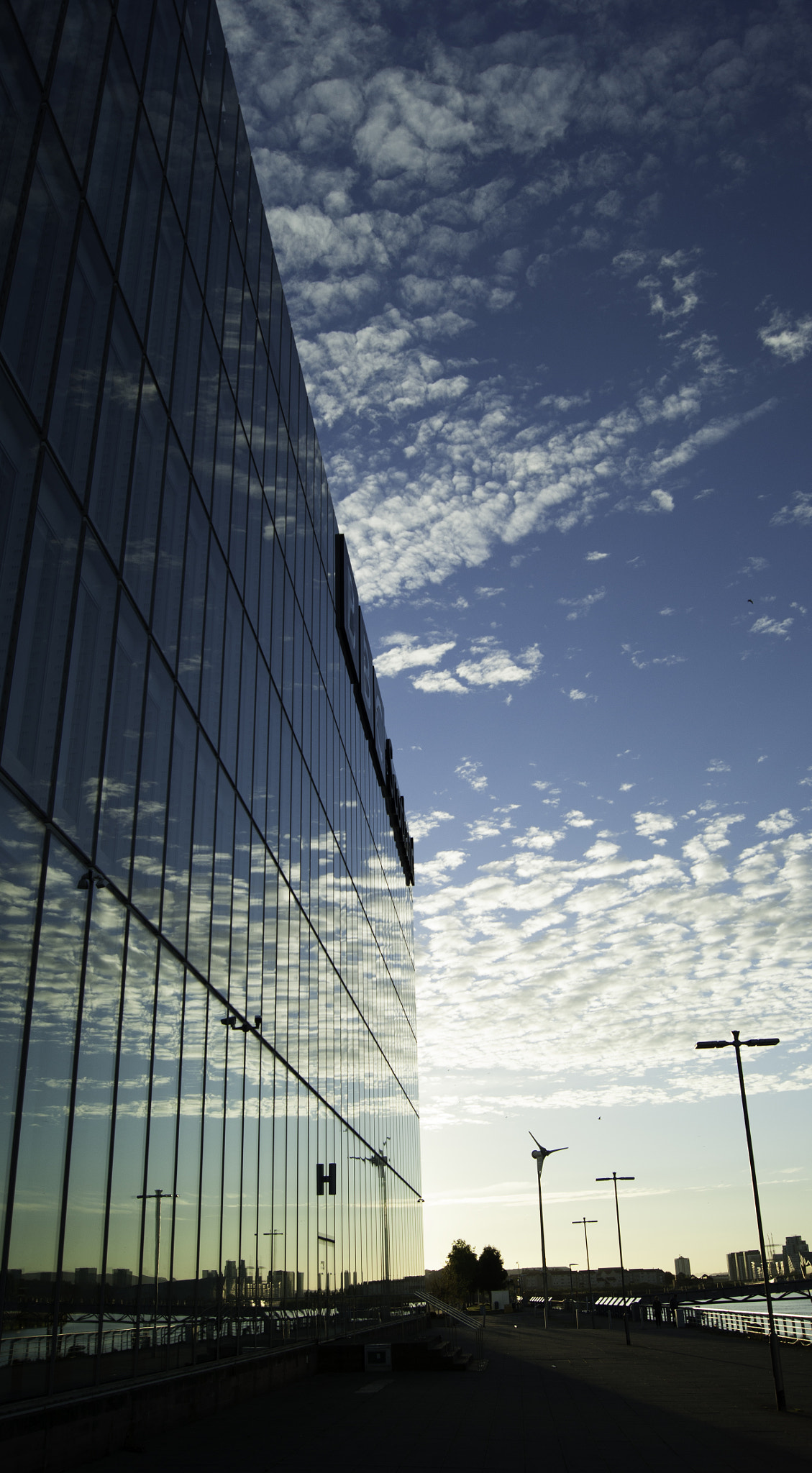 Sony Alpha DSLR-A290 sample photo. Glasgow architecture photography