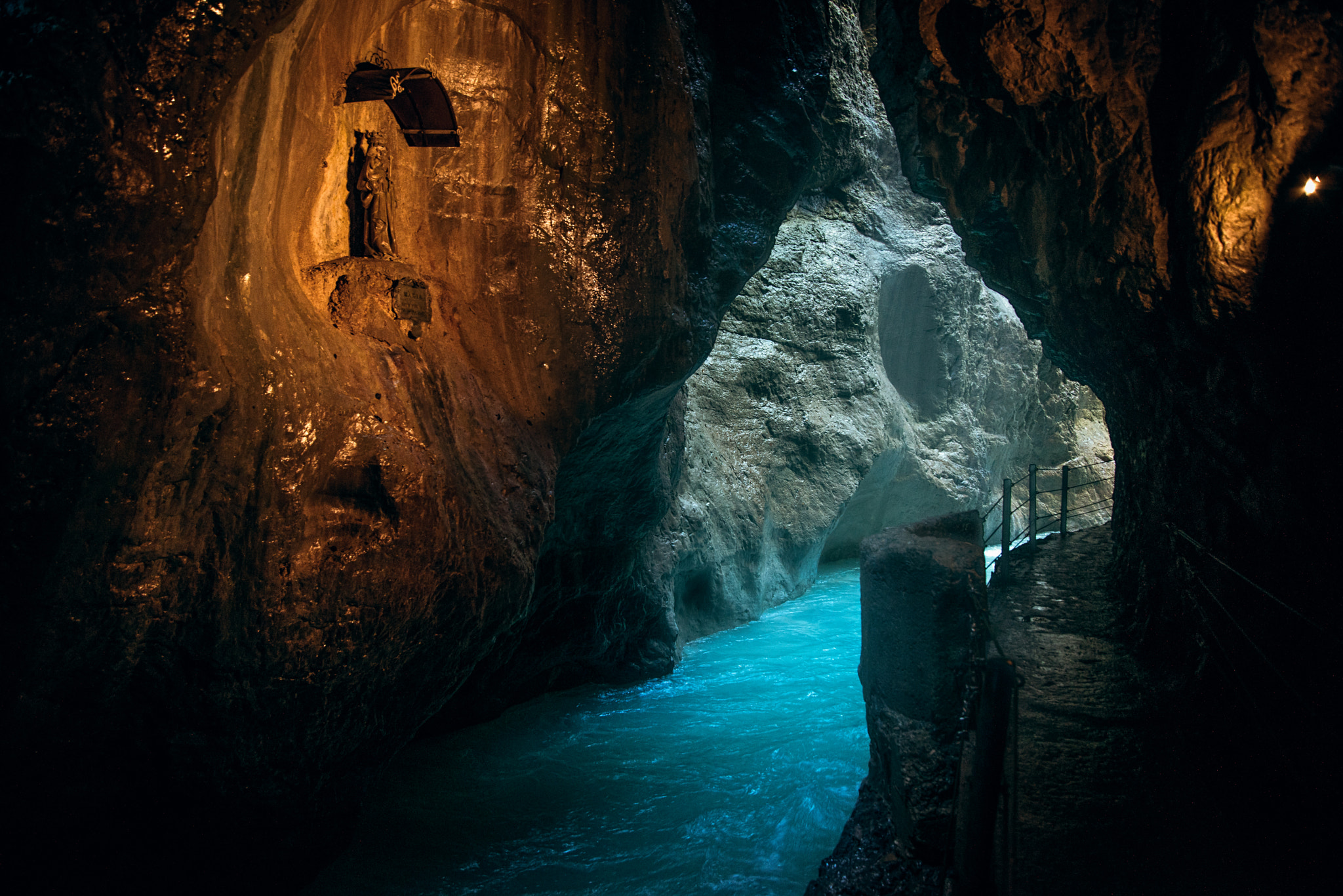 Nikon D800E + Sigma 24-105mm F4 DG OS HSM Art sample photo. In the cave photography