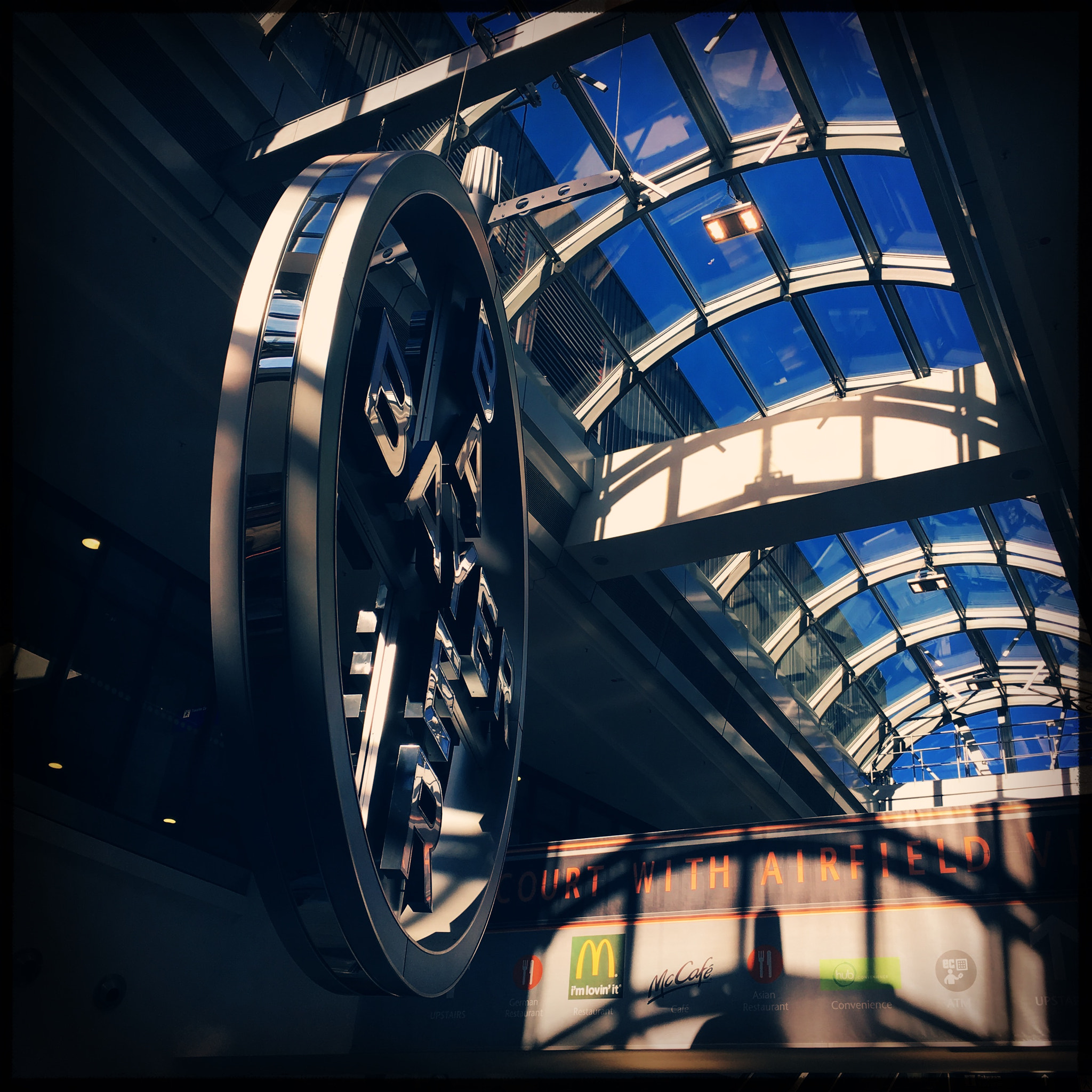 Hipstamatic 314 sample photo. Airport frankfurt/main photography