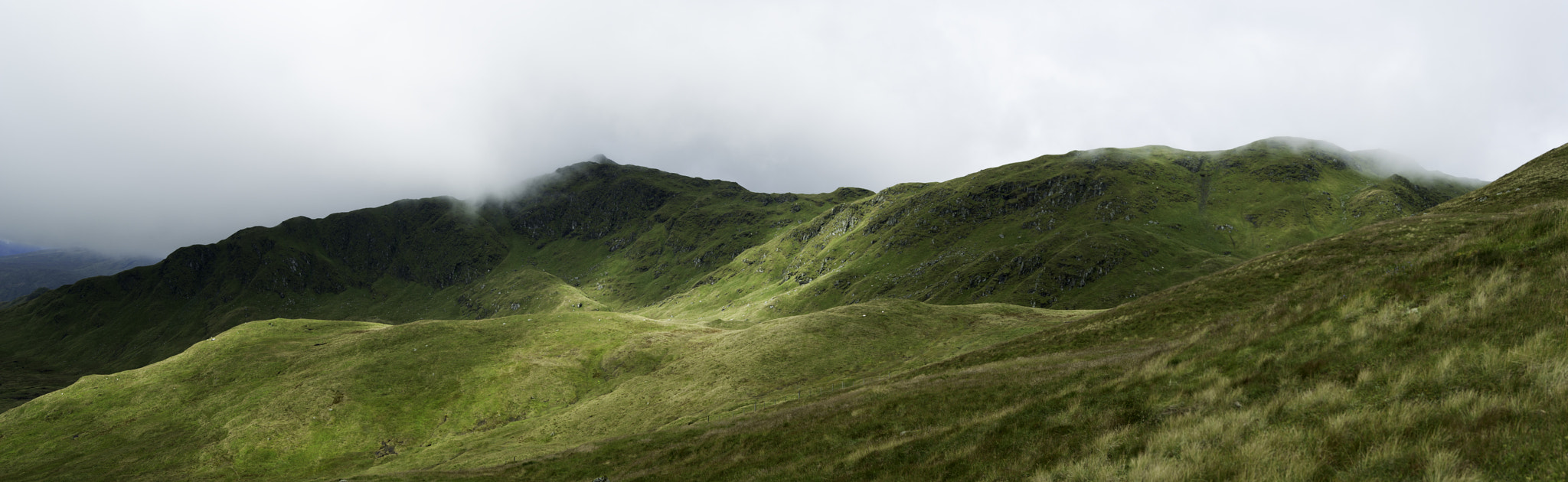 Sony Alpha DSLR-A290 + Sony DT 18-55mm F3.5-5.6 SAM sample photo. Meall nan tarmachan, munro. photography