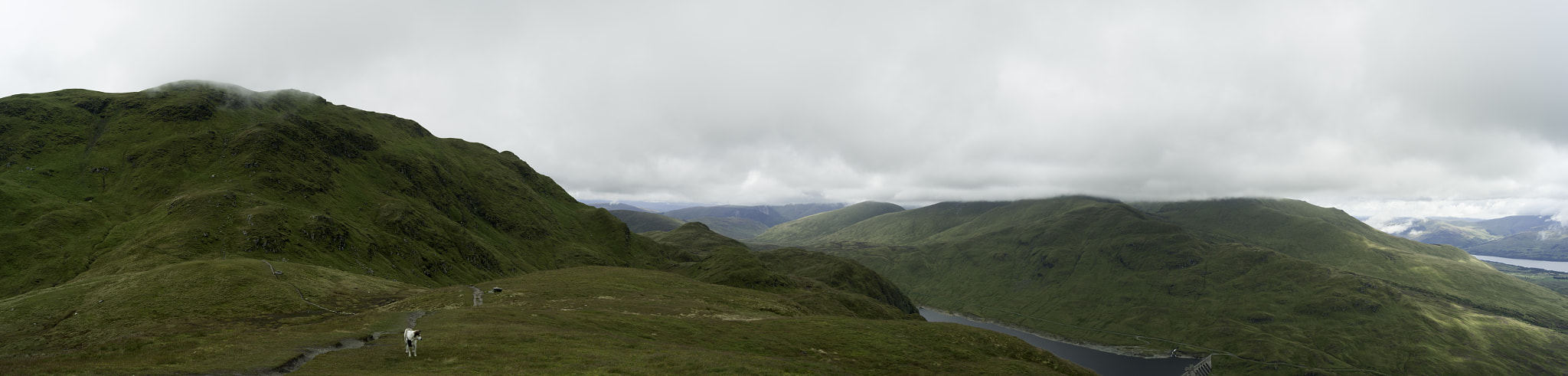 Sony Alpha DSLR-A290 + Sony DT 18-55mm F3.5-5.6 SAM sample photo. Meall nan tarmachan, munro. photography