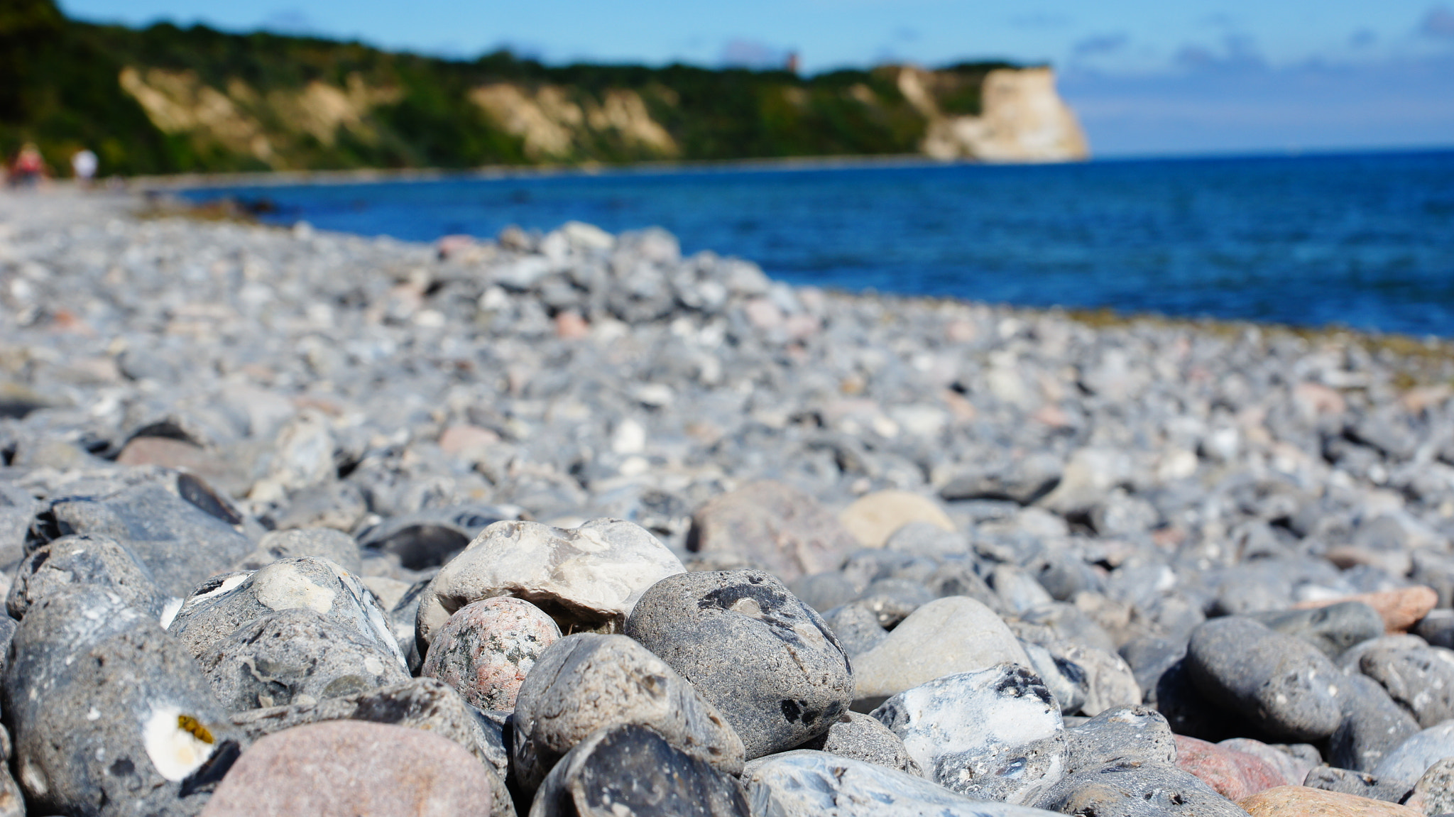 Sony SLT-A55 (SLT-A55V) + Sony DT 16-50mm F2.8 SSM sample photo. Stones & coast photography