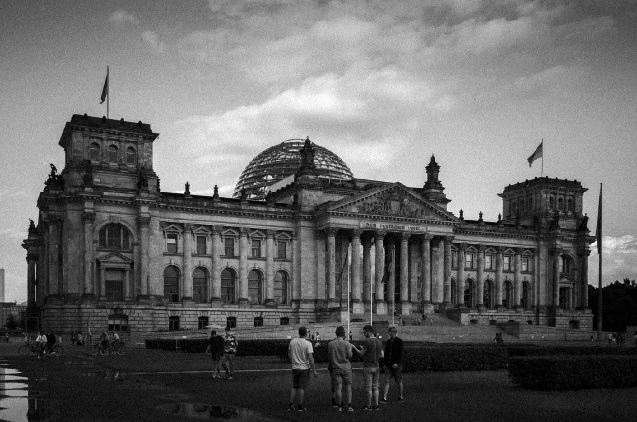 Nikon AF-S Nikkor 24-120mm F4G ED VR sample photo. Berlin 2 photography
