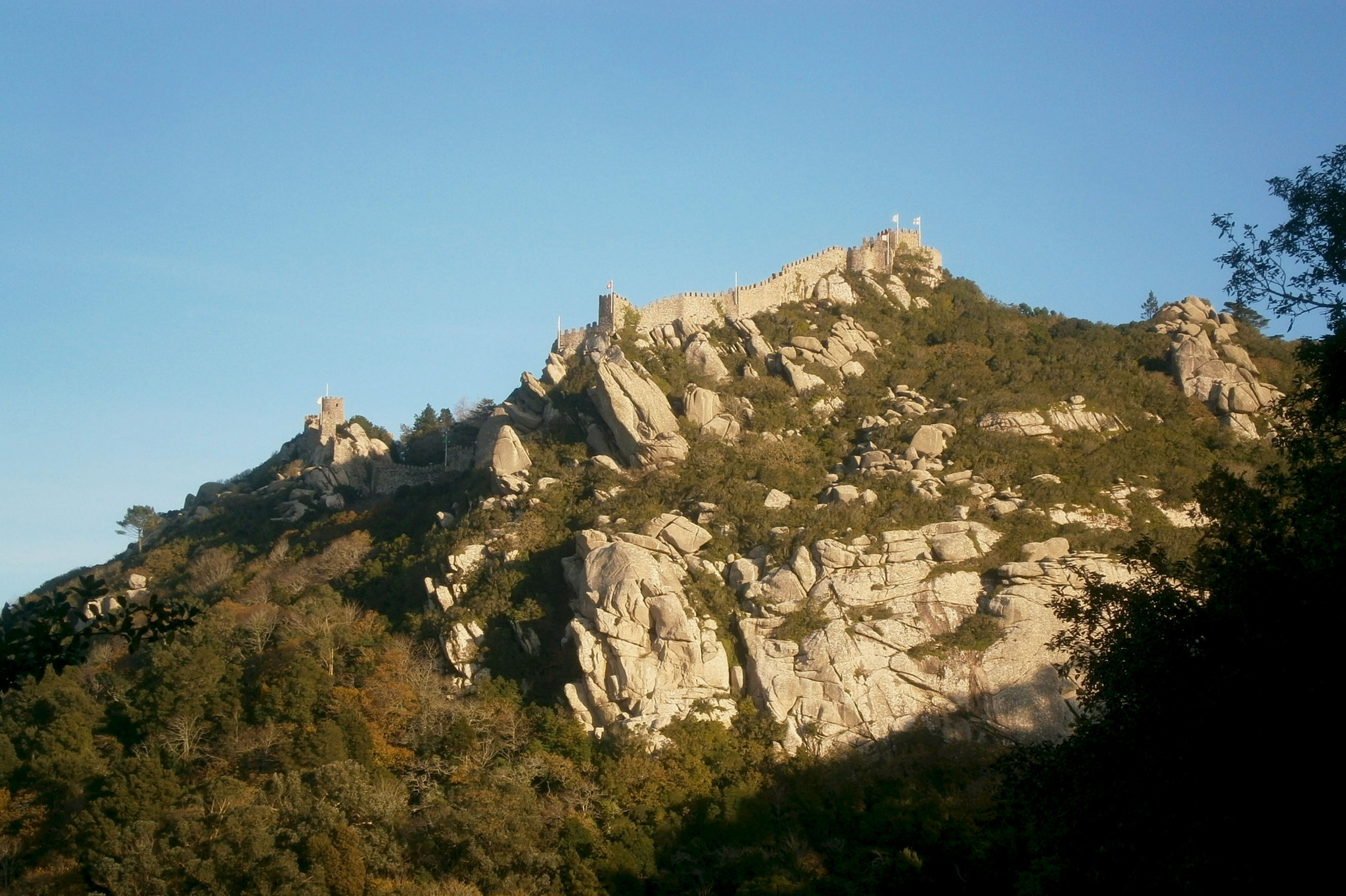 Olympus VG160,X990,D745 sample photo. Castelo dos mouros photography