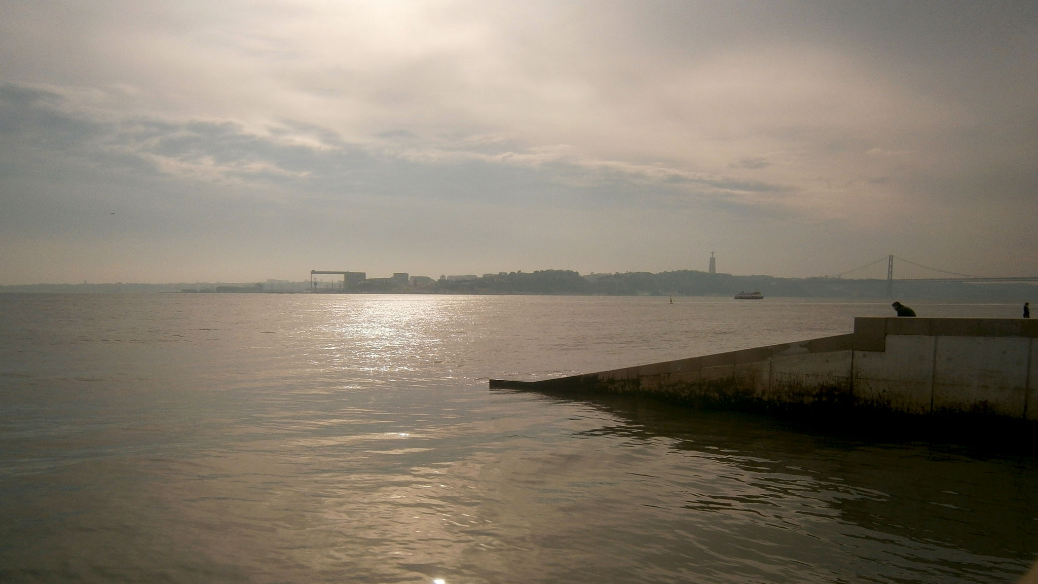 Olympus VG160,X990,D745 sample photo. Rio tejo photography