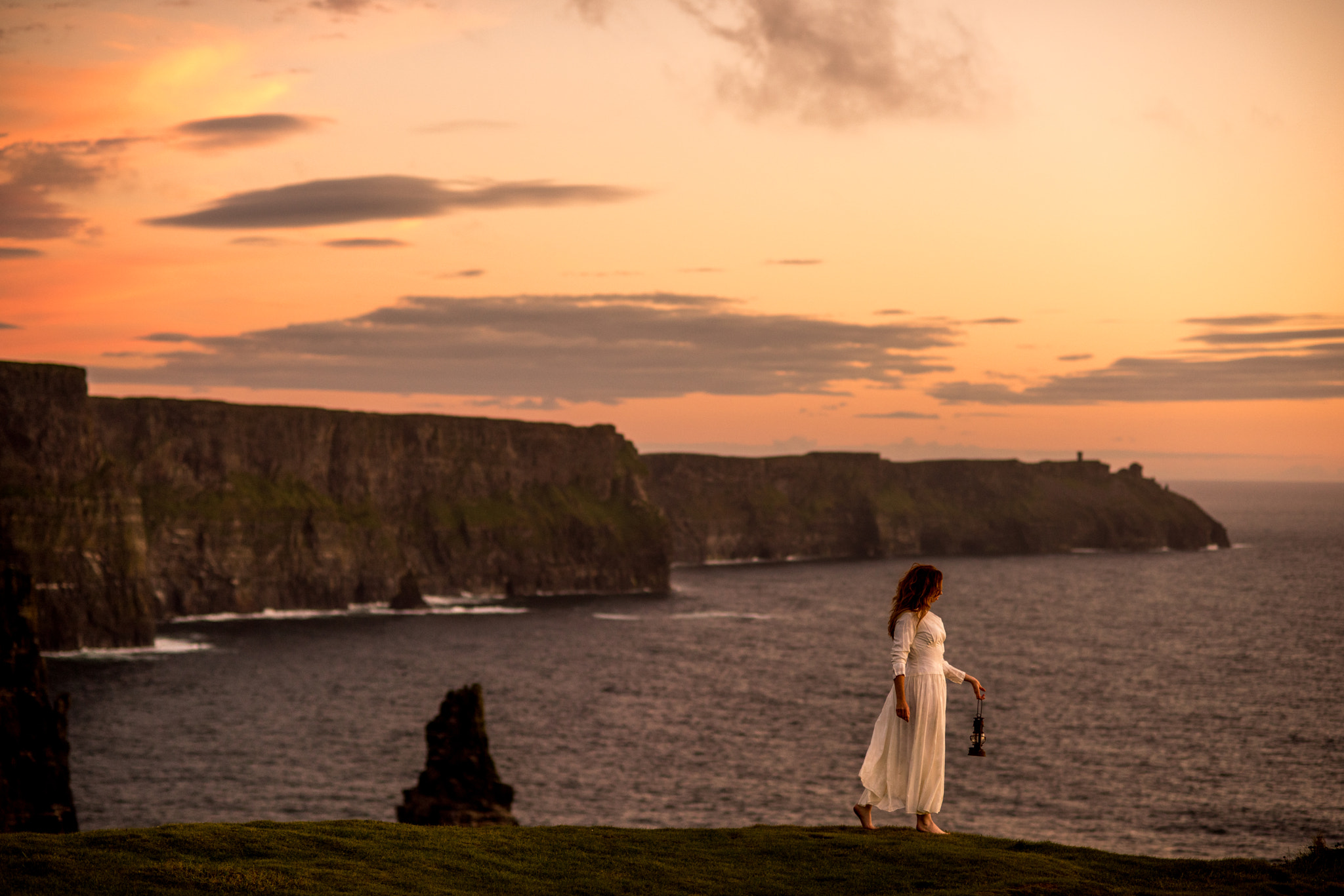 Nikon D810 + Nikon AF Nikkor 85mm F1.8D sample photo. Lantern cliffs photography