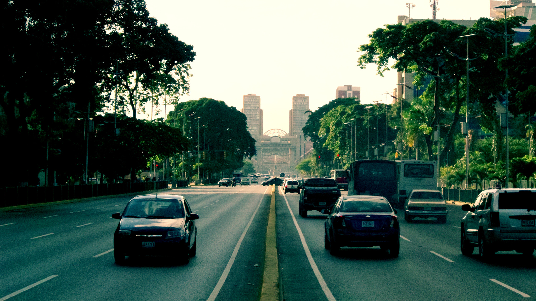 Samsung PL200/VLUU PL200 sample photo. Caracas photography