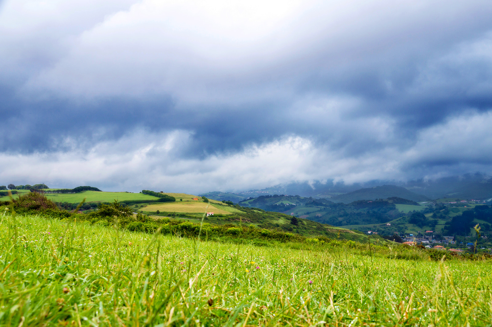 Sony SLT-A57 sample photo. Basque country photography