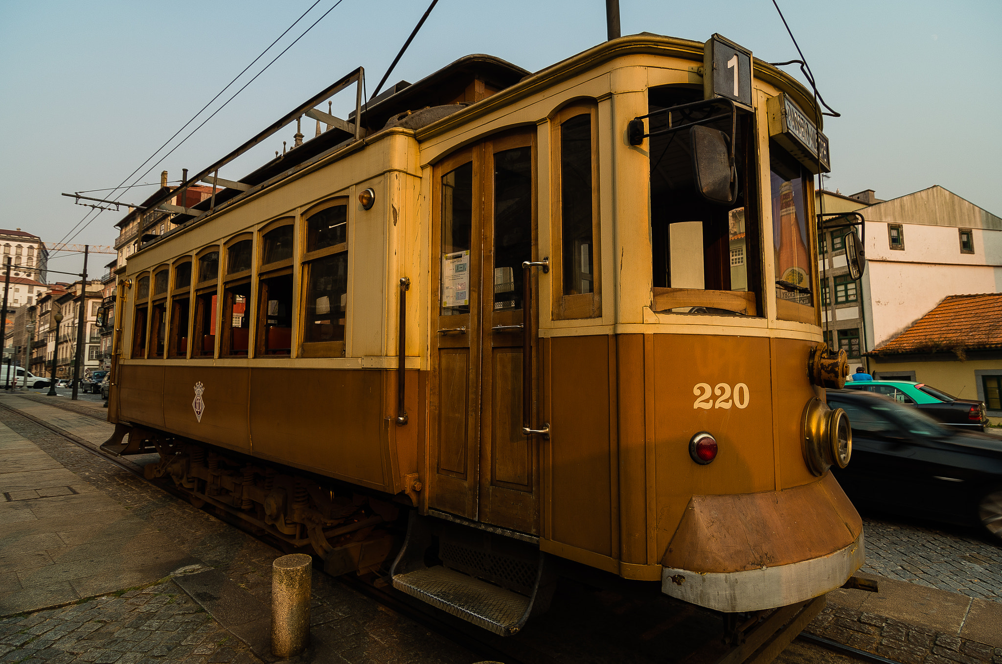 Pentax smc DA 12-24mm F4.0 ED AL (IF) sample photo. Tranvia porto photography
