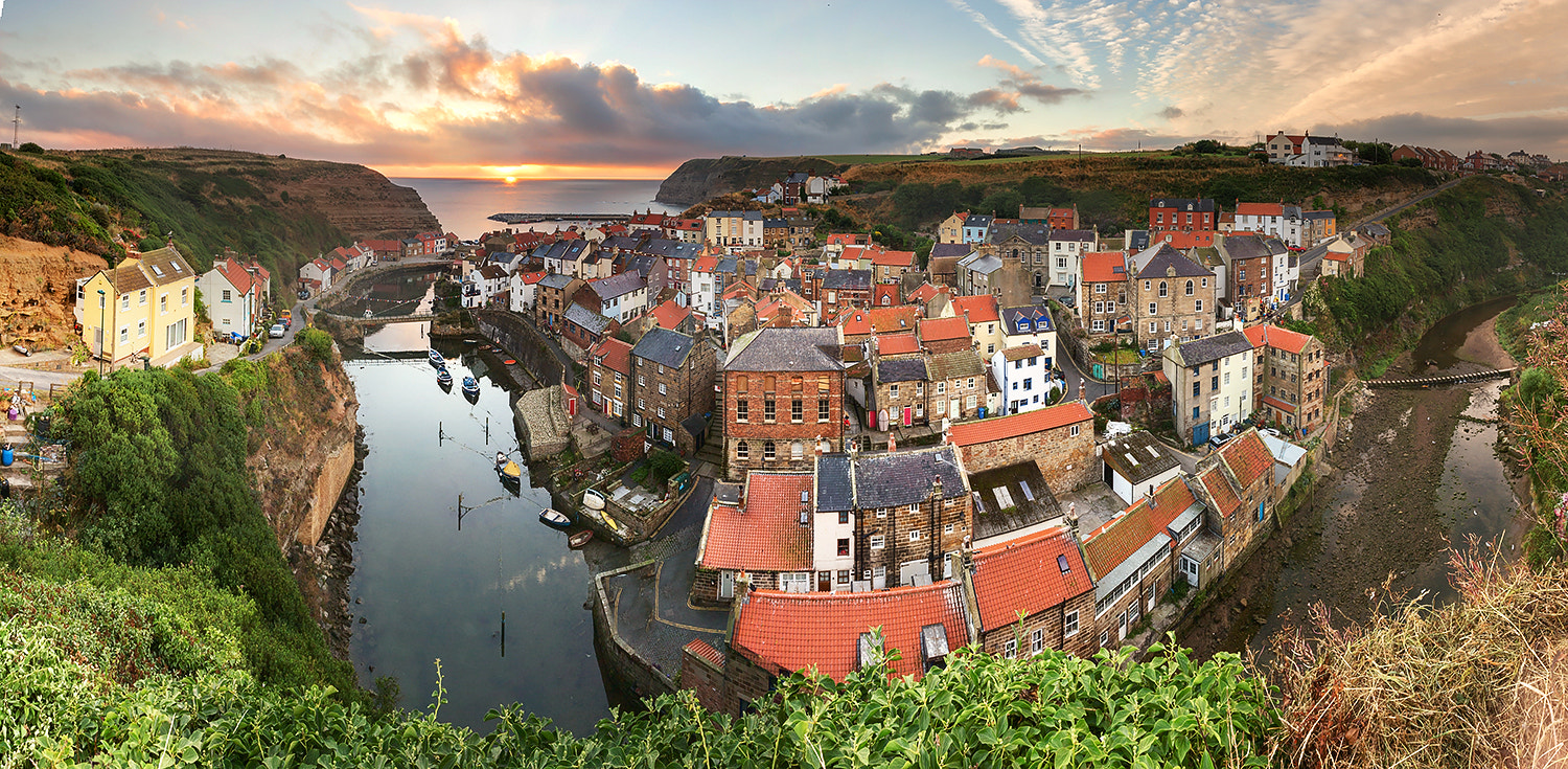 Canon EOS-1D X + Canon EF 17-40mm F4L USM sample photo. Staithes photography