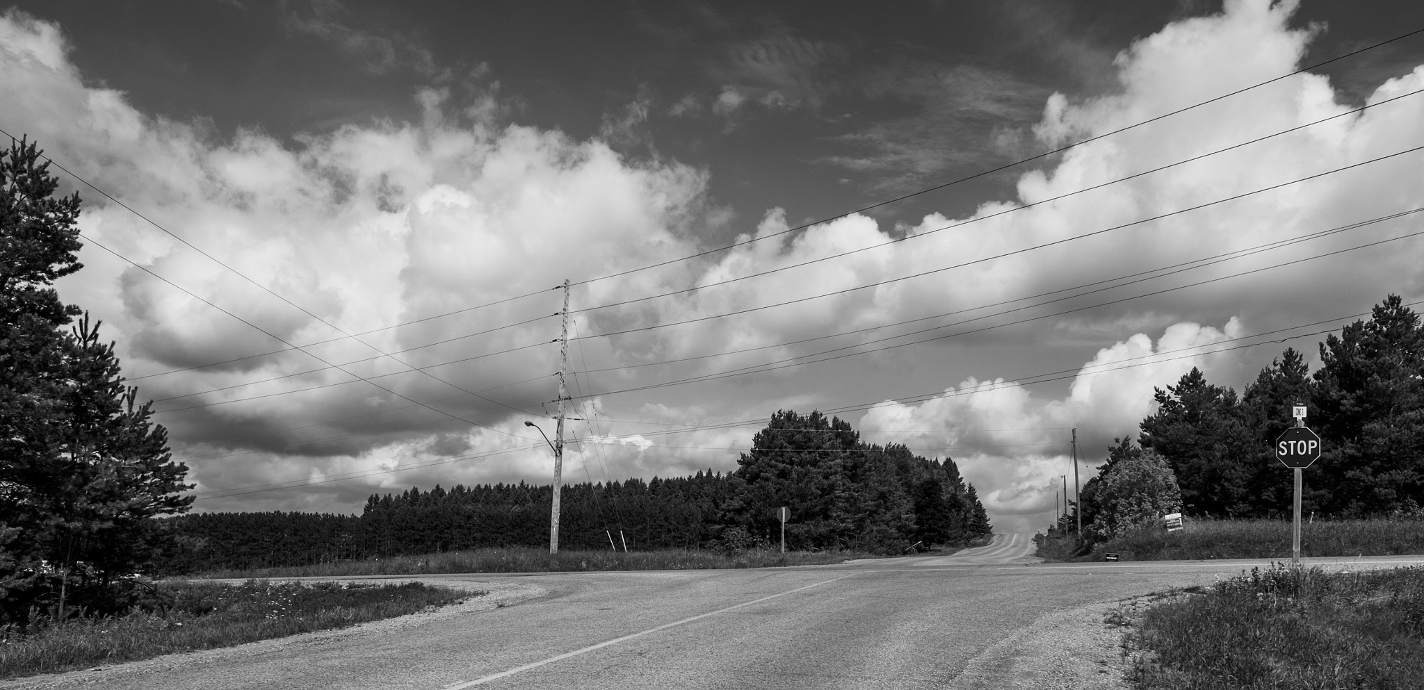 Fujifilm X-E2 + Fujifilm XF 16-55mm F2.8 R LM WR sample photo. Crossroads photography
