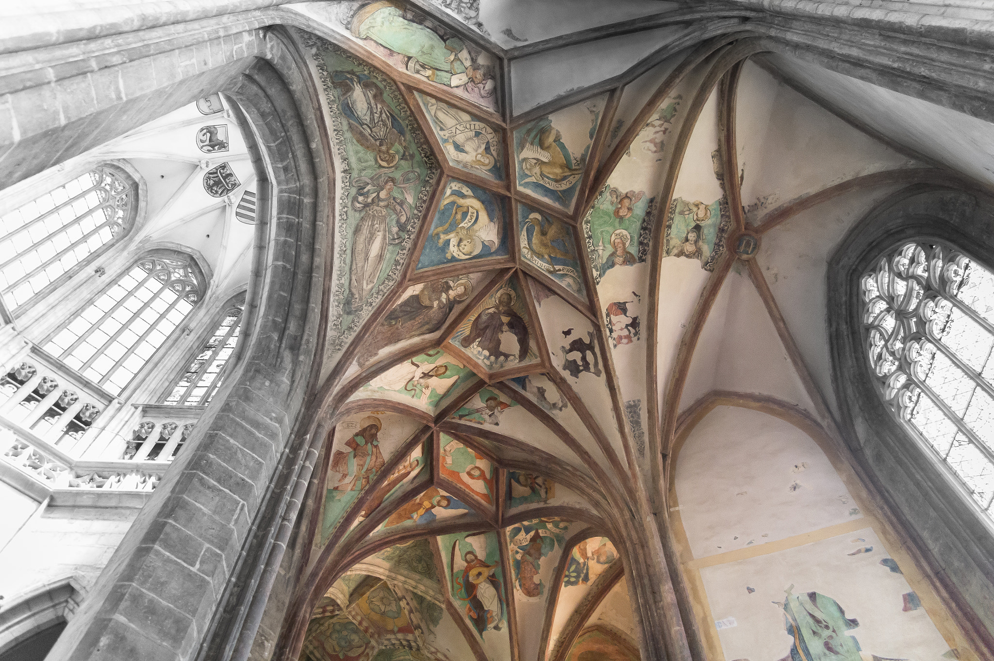 Samsung NX10 sample photo. Church photography