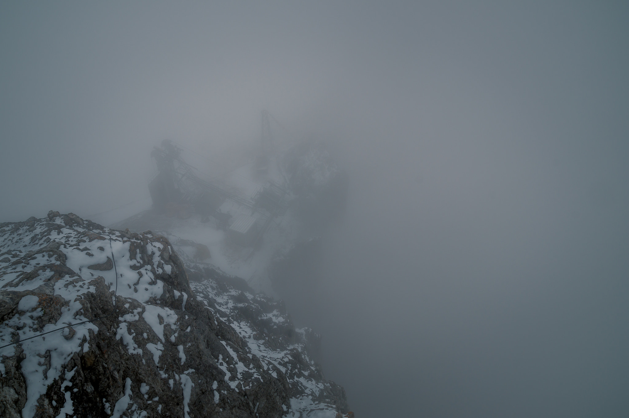Sony SLT-A58 sample photo. View into the fog photography