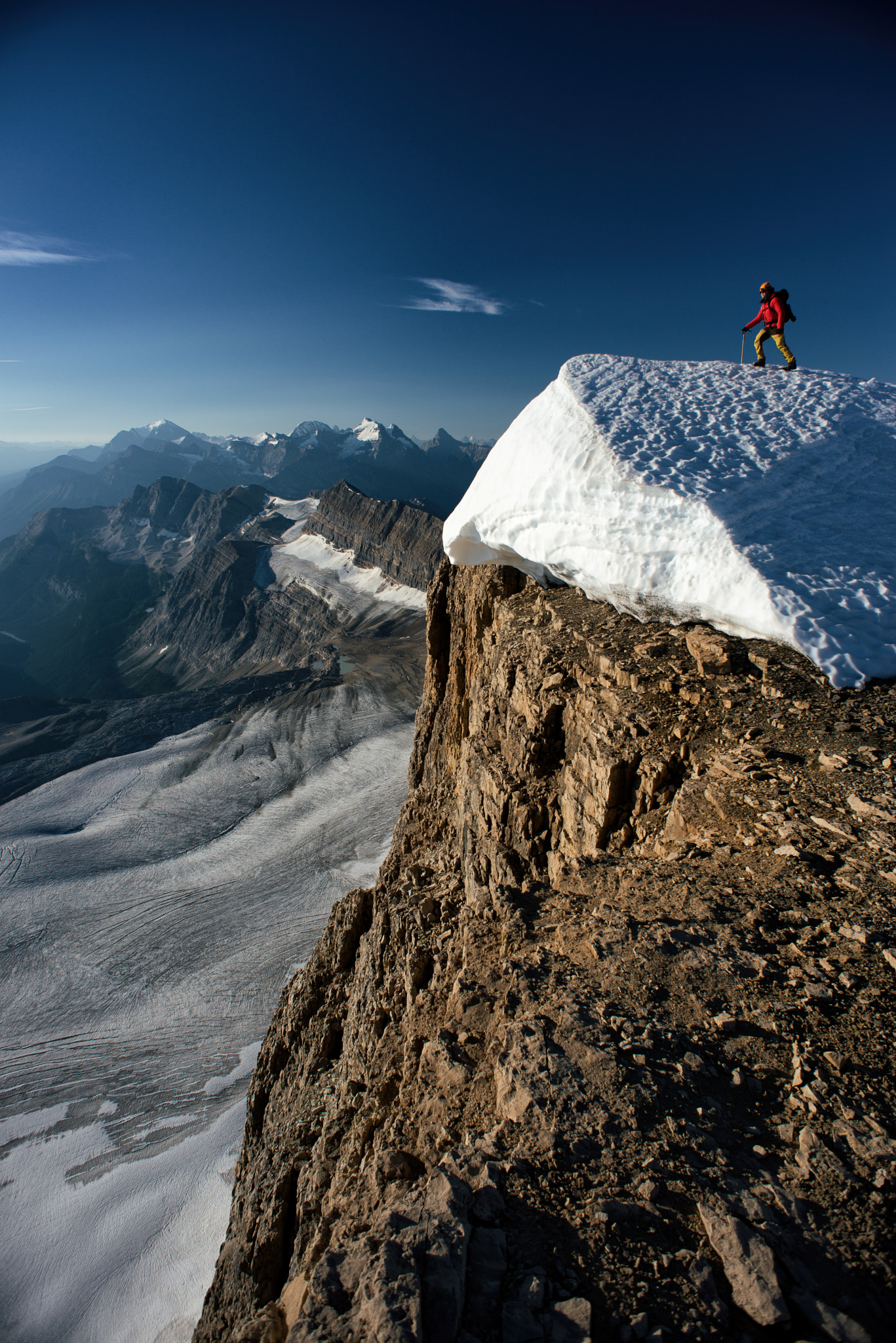 Nikon D610 + Nikon AF Nikkor 20mm F2.8D sample photo. Summiting mount daly photography