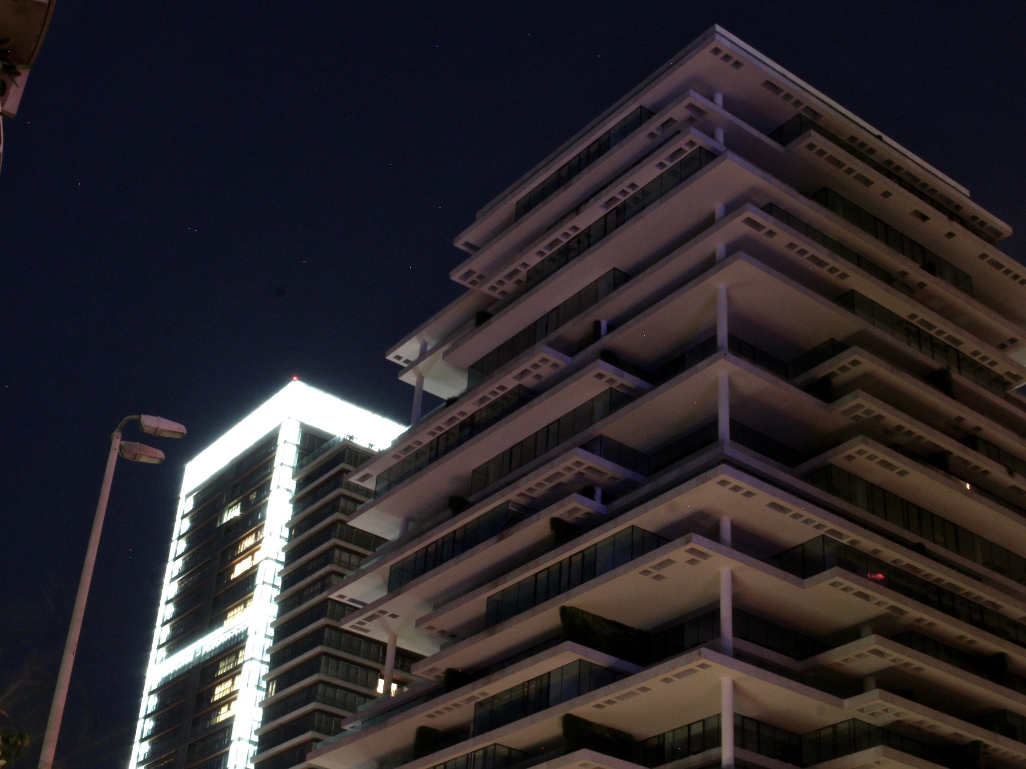 Canon EF-S 24mm F2.8 STM sample photo. Layers photography
