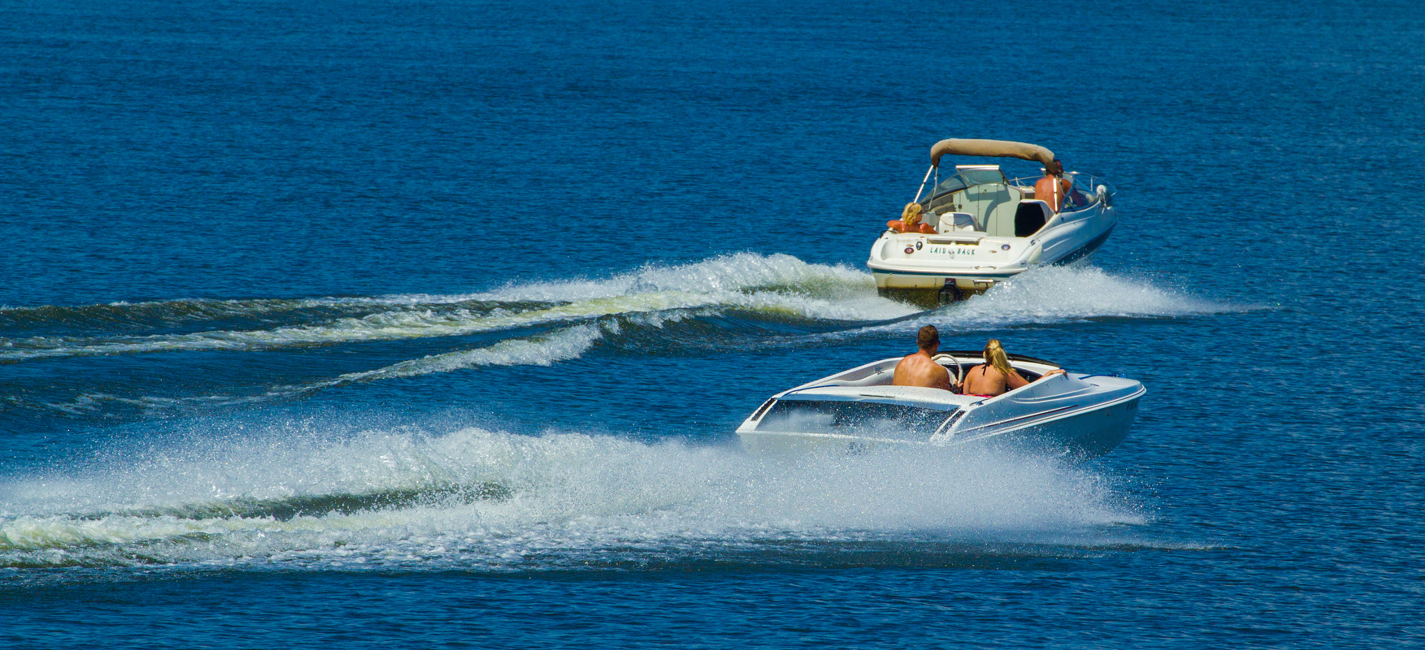 Canon EF 70-300mm F4-5.6L IS USM sample photo. Speeding up river photography